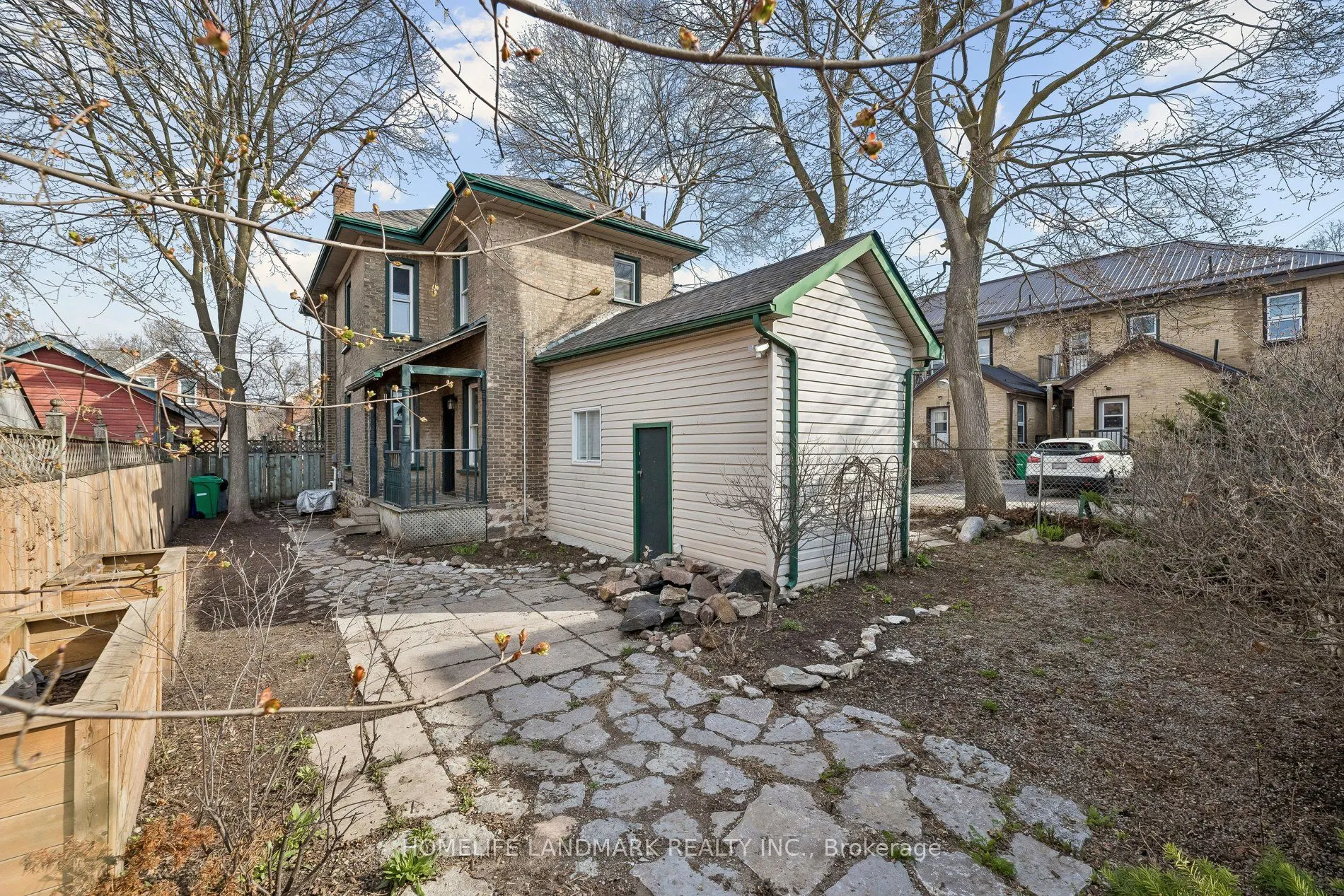 457 Bolivar Street