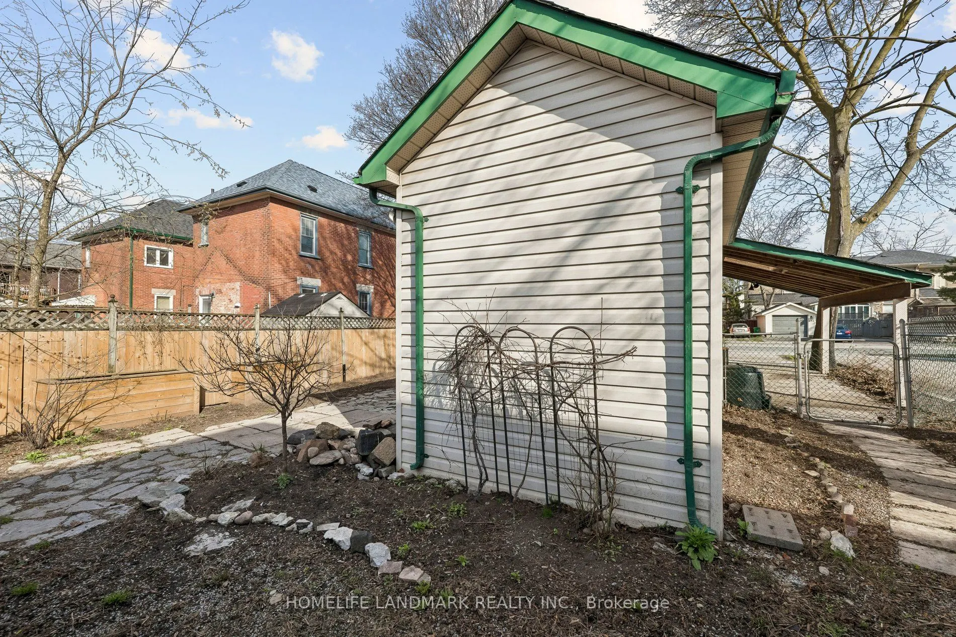 457 Bolivar Street