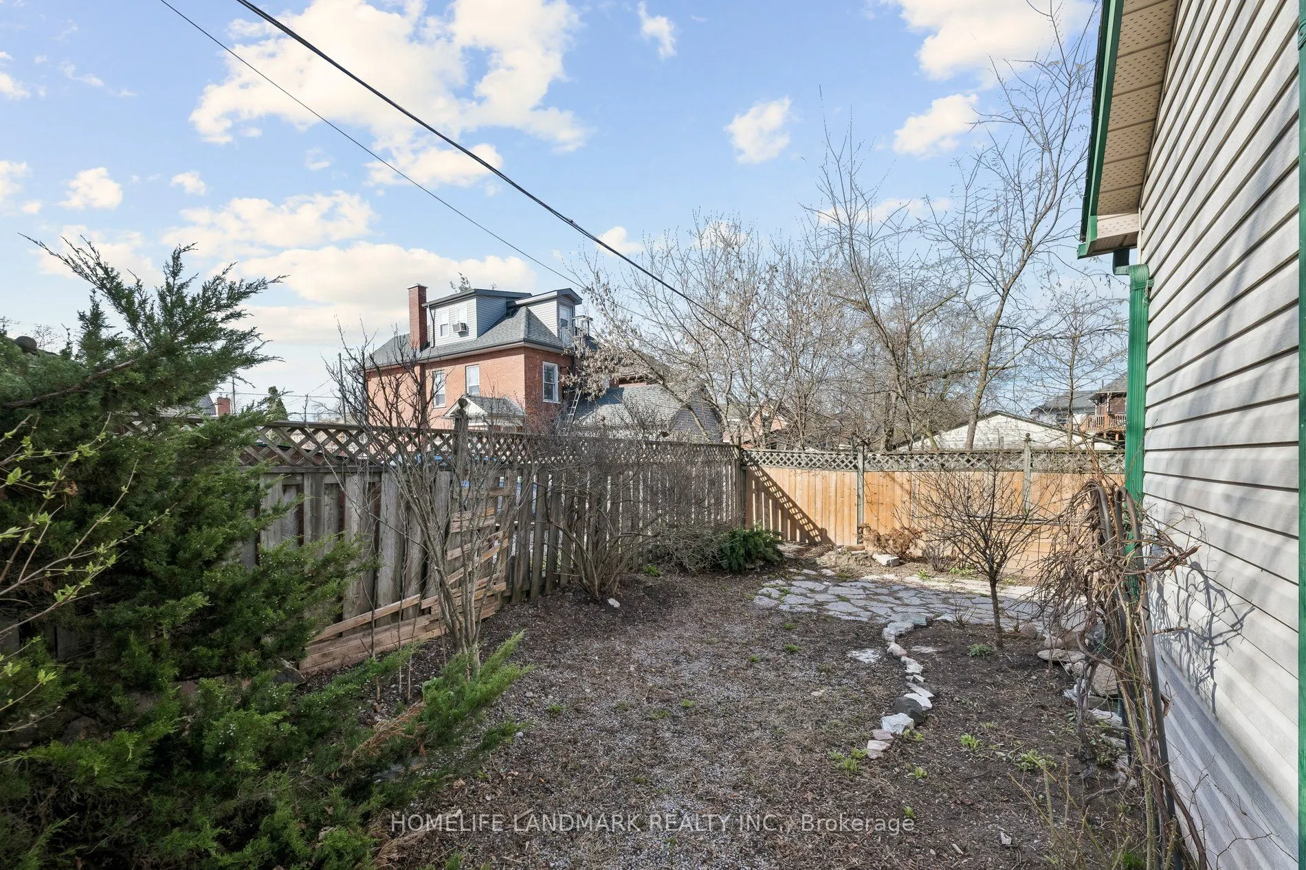 457 Bolivar Street