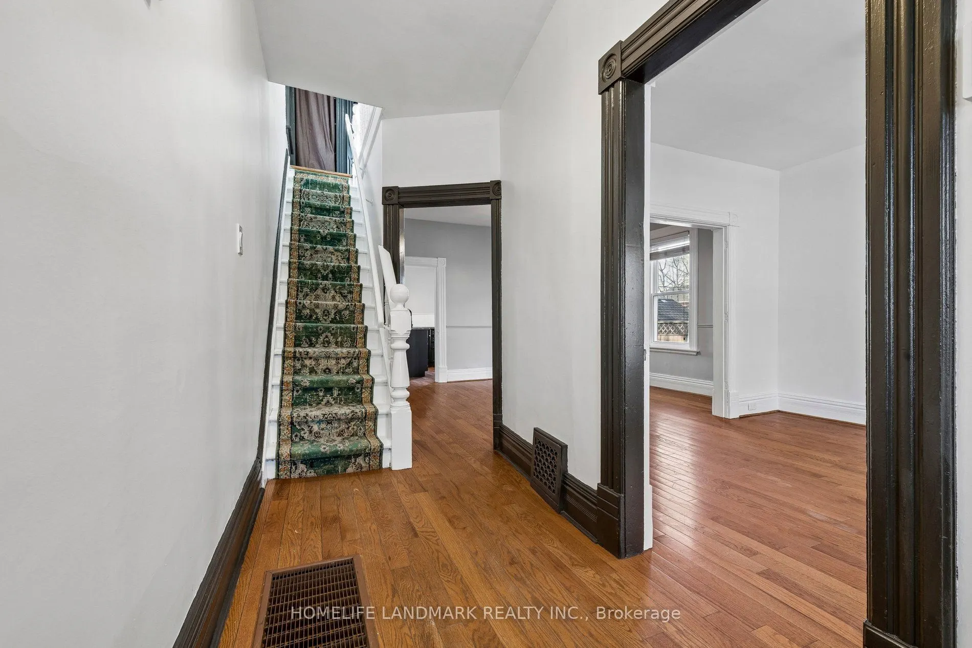 457 Bolivar Street