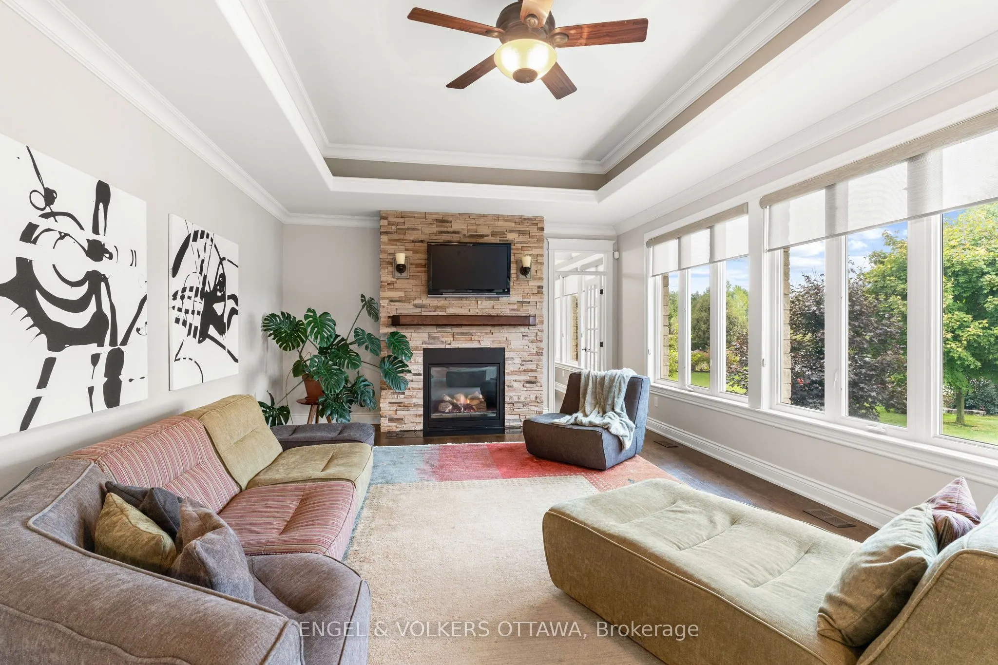 6808 Suncrest Drive