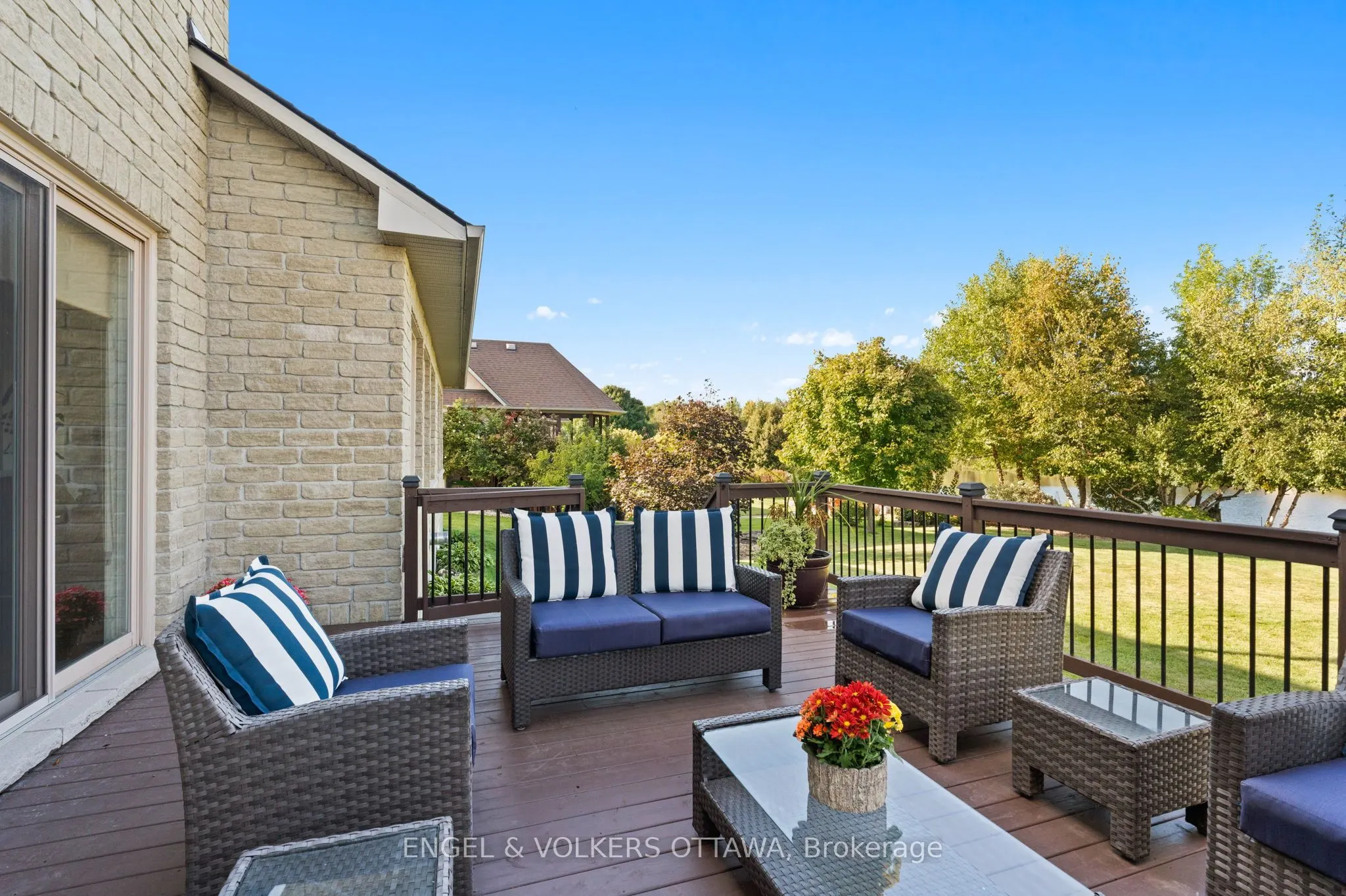 6808 Suncrest Drive