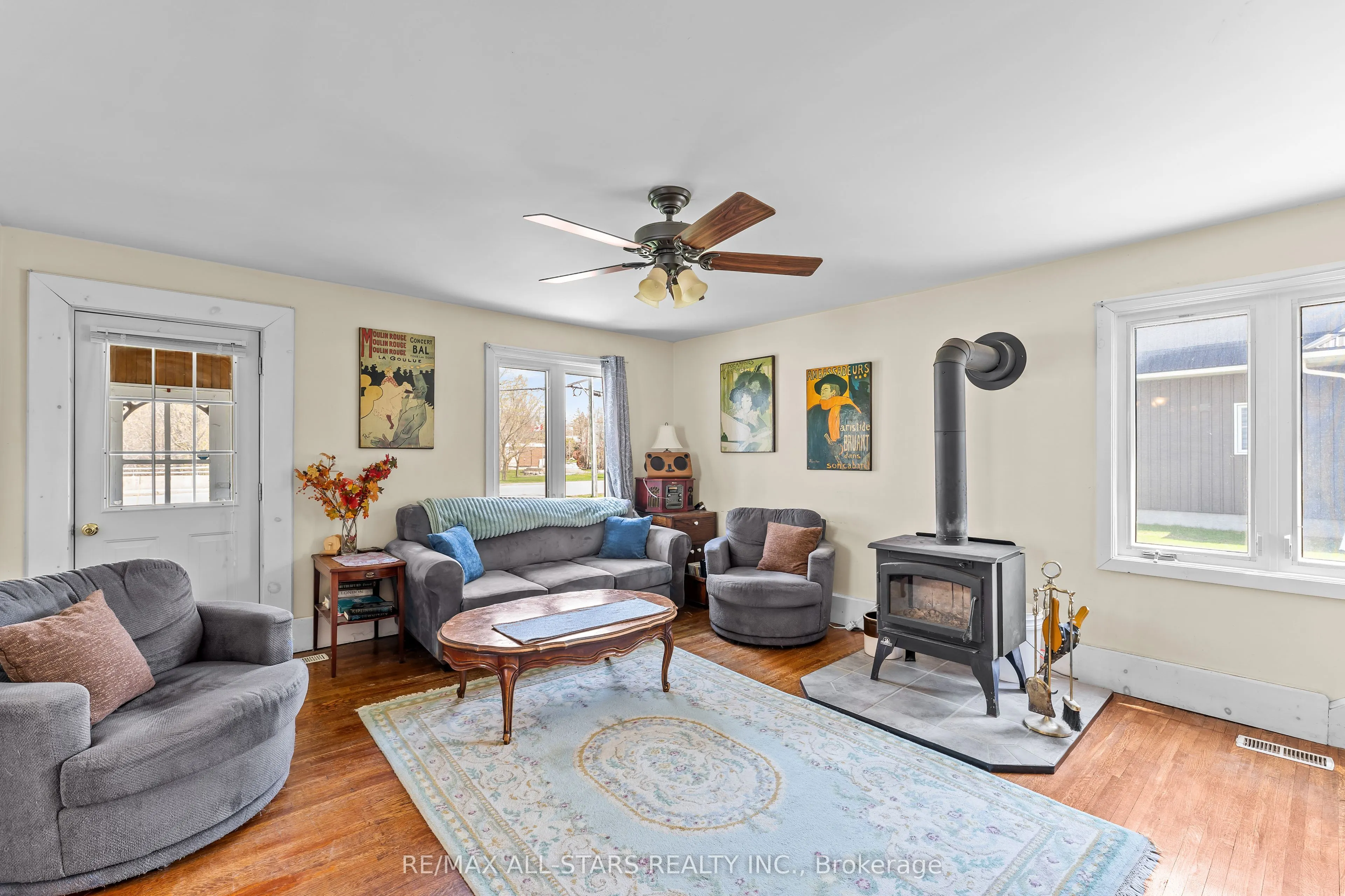 39 Francis Street W