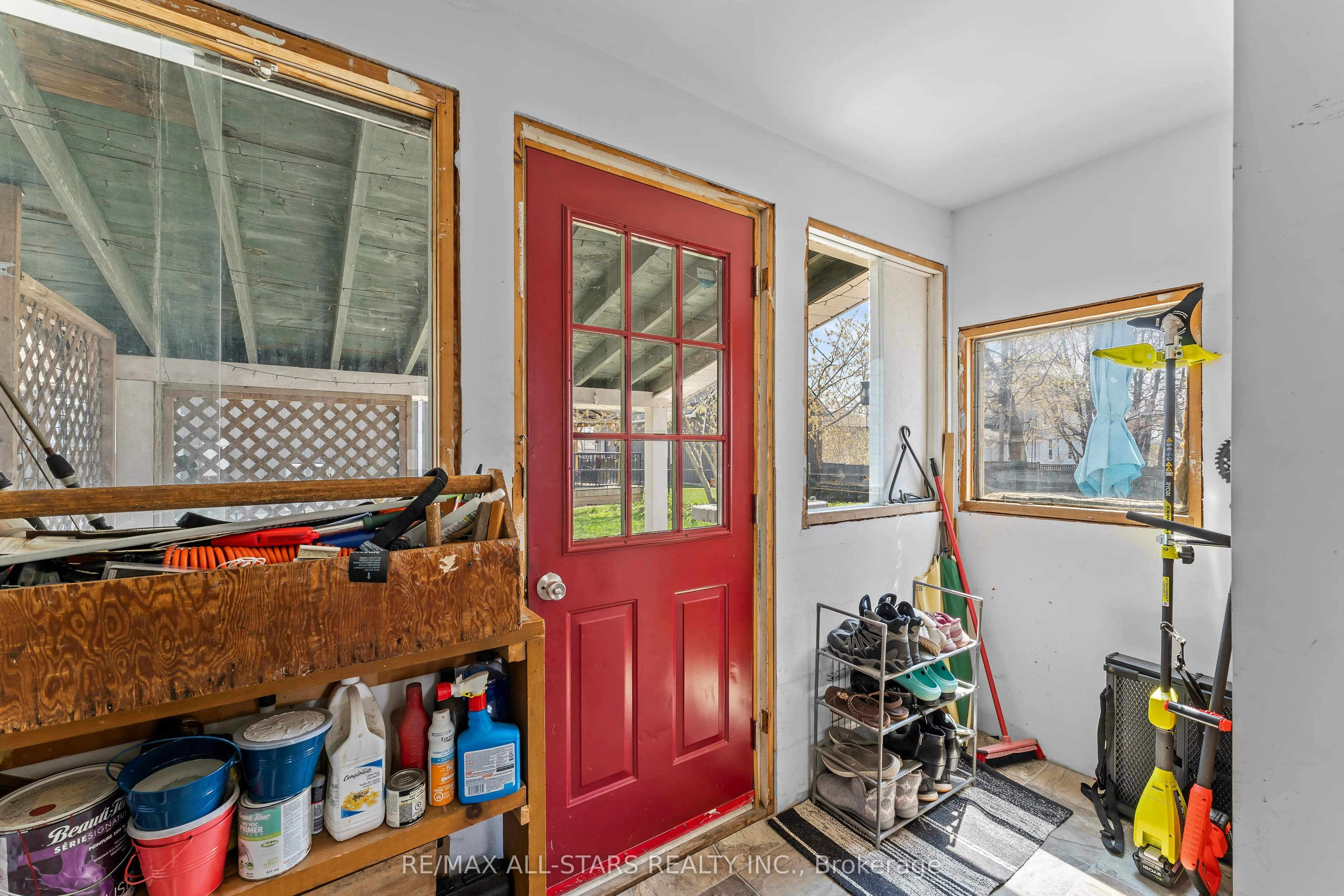 39 Francis Street W