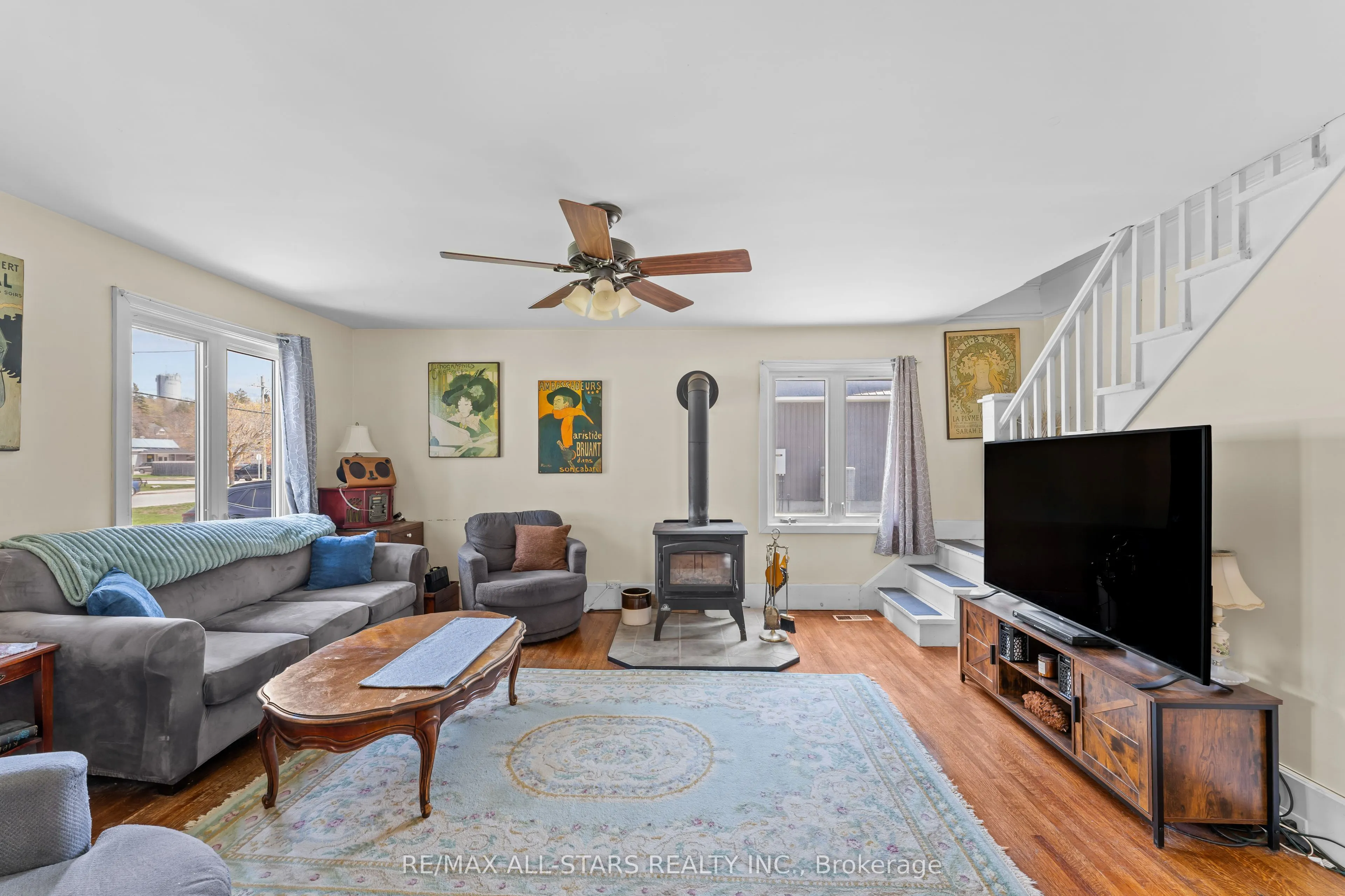 39 Francis Street W