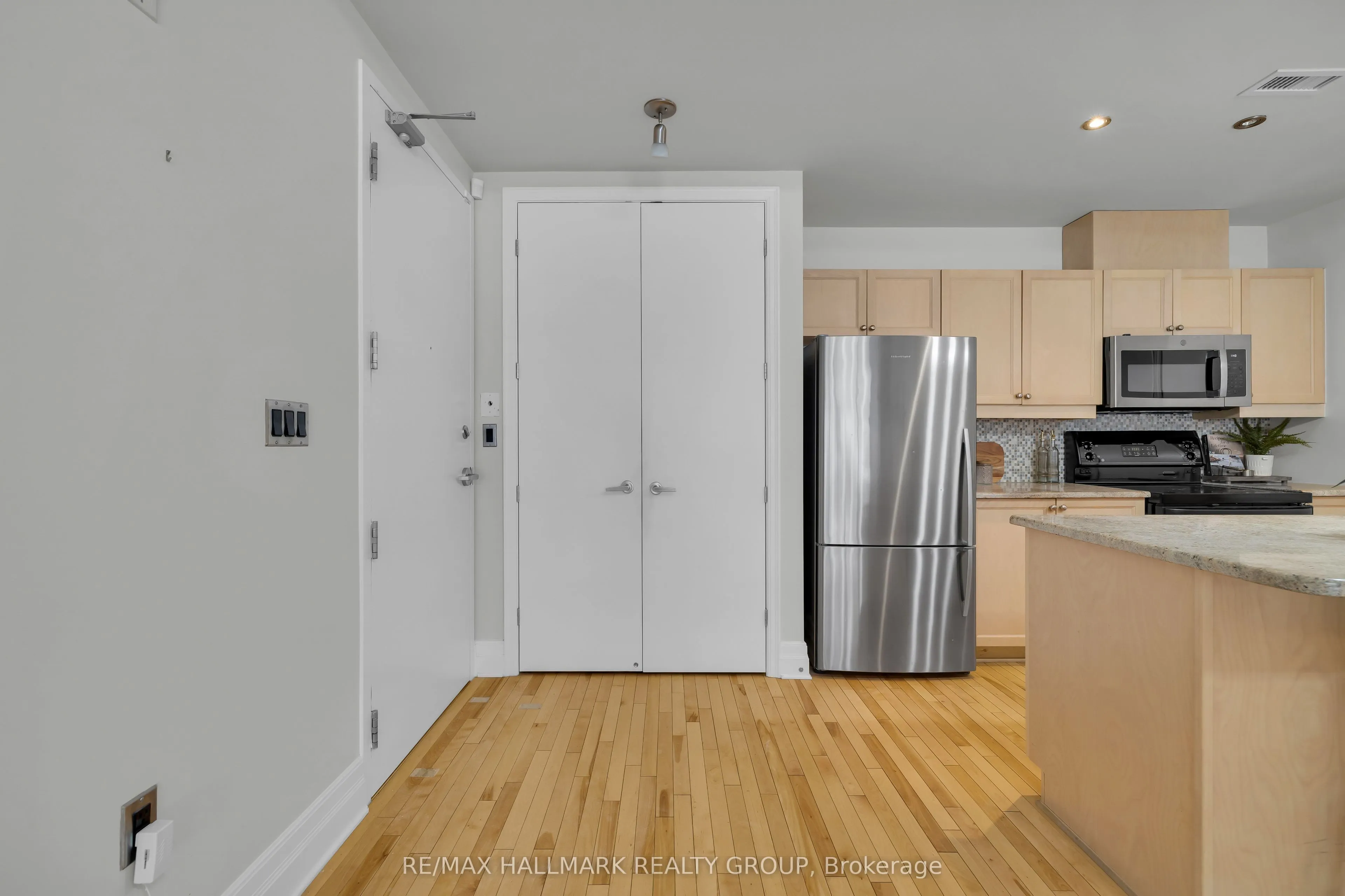 260 Besserer Street #203