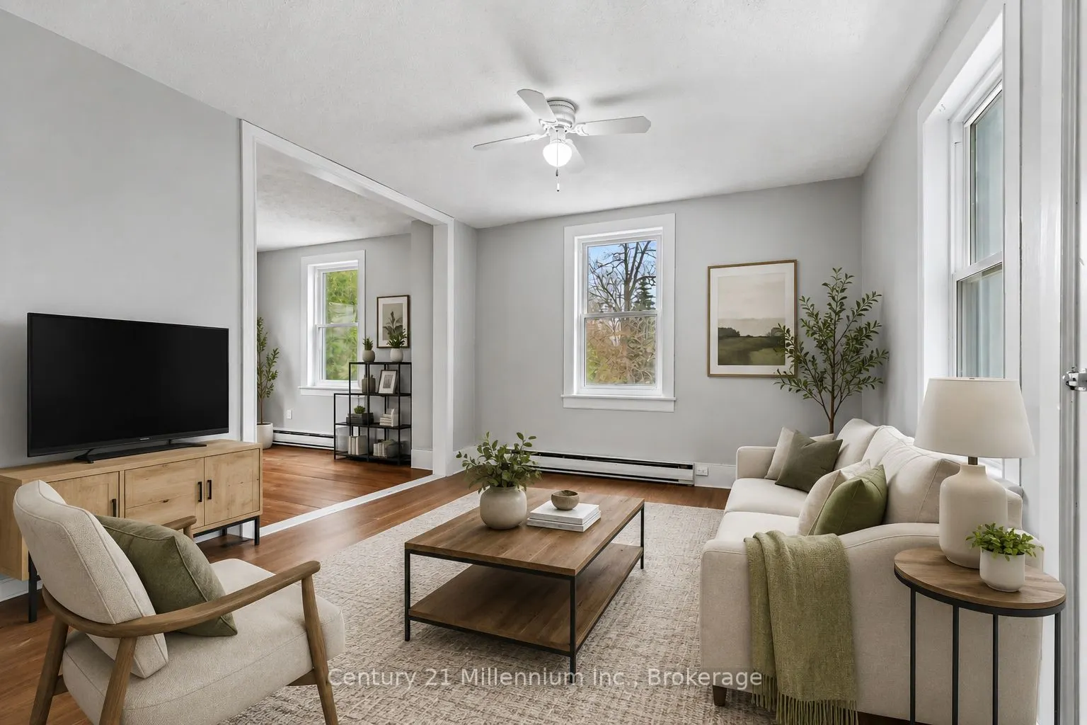 303025 15 Grey Road
