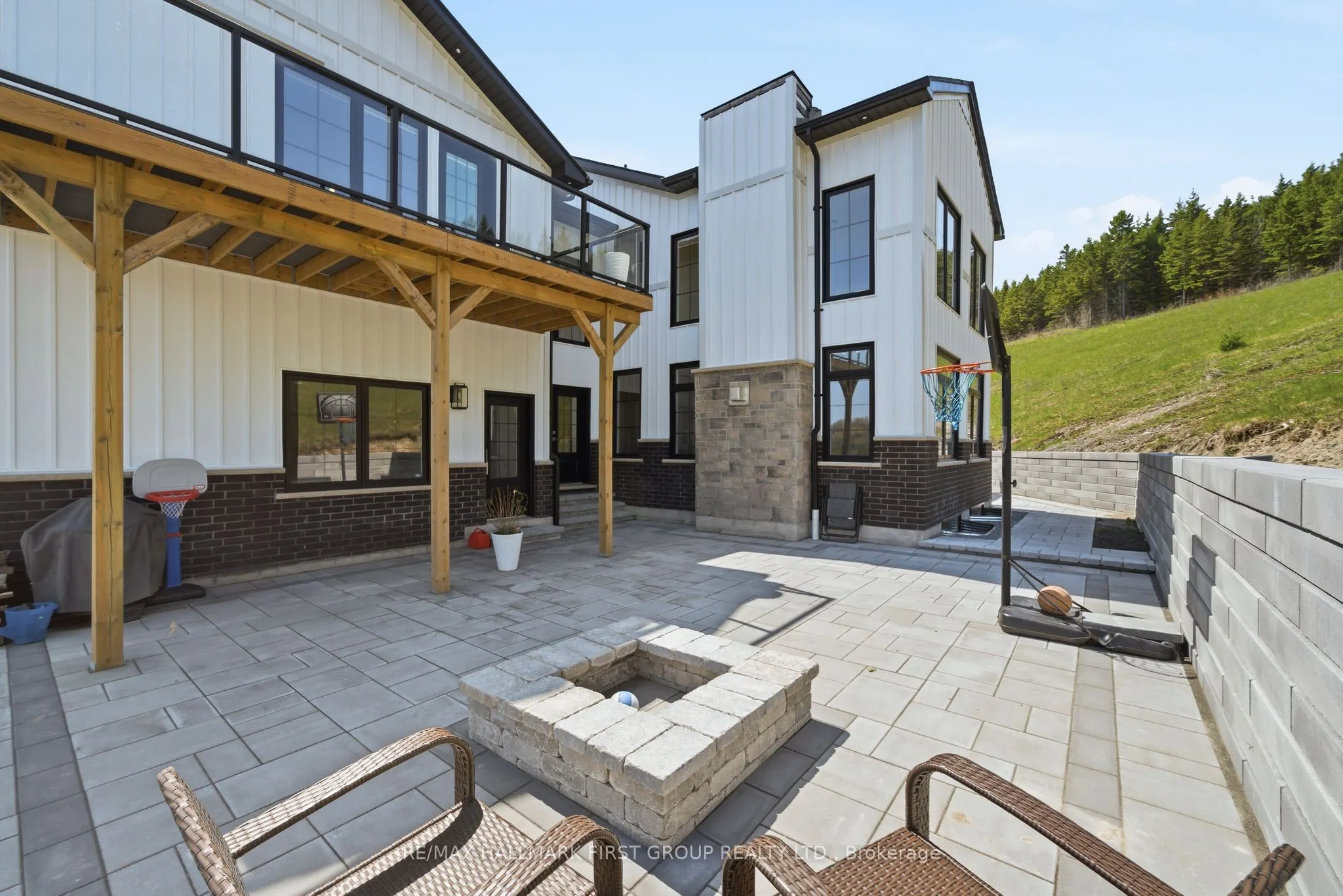 13 Archibald Court