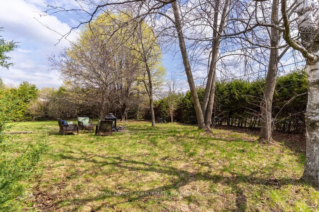 5529 Woodeden Drive