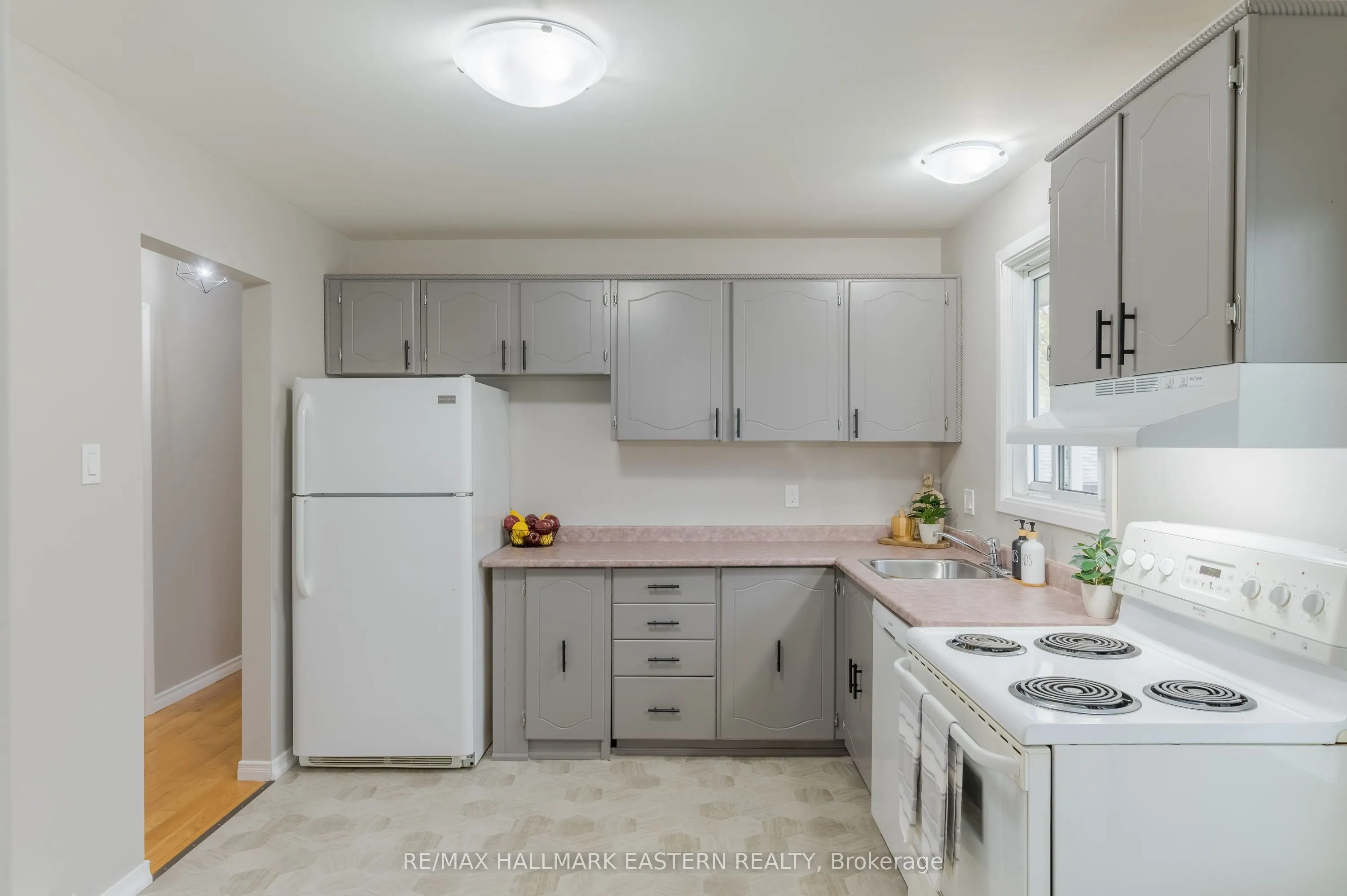 591 Otonabee Drive