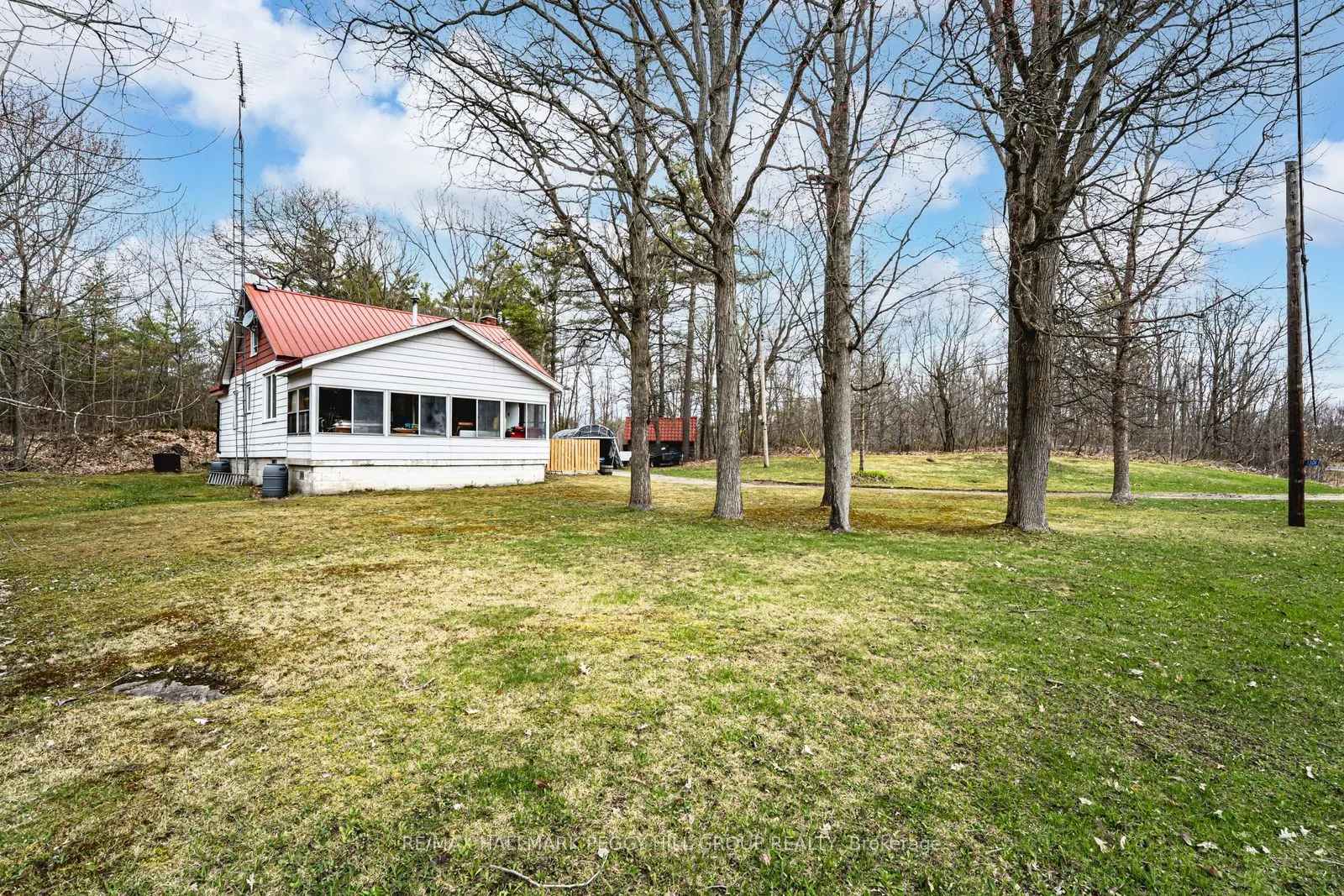 1301 Honey Harbour Road