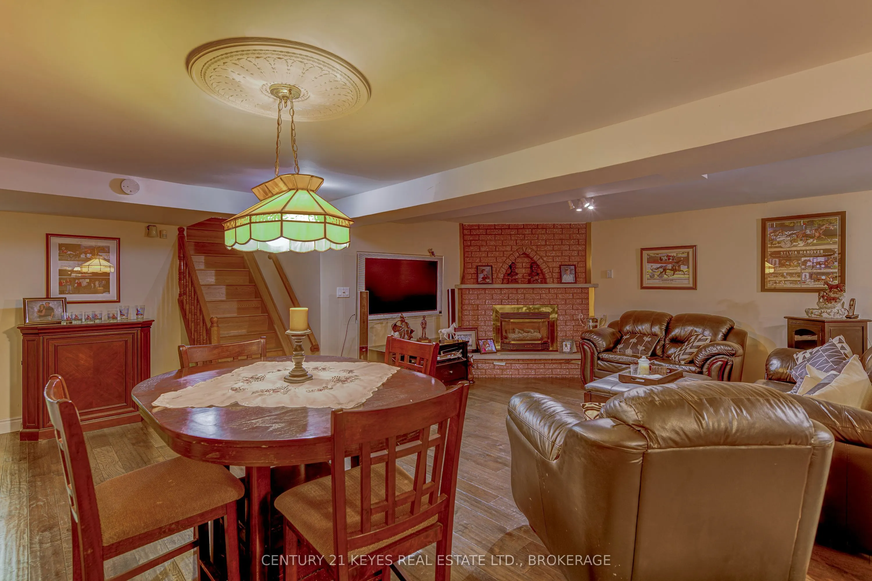1254 Outlet Road