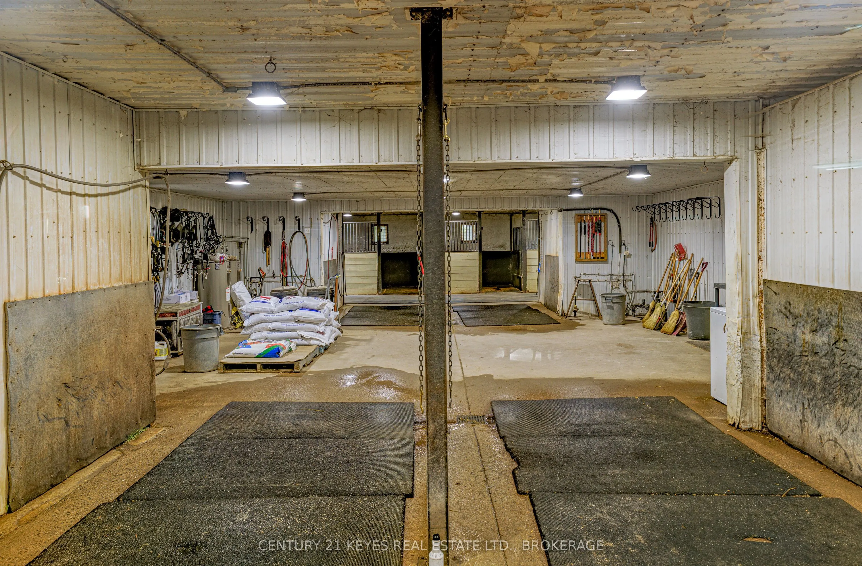 1254 Outlet Road