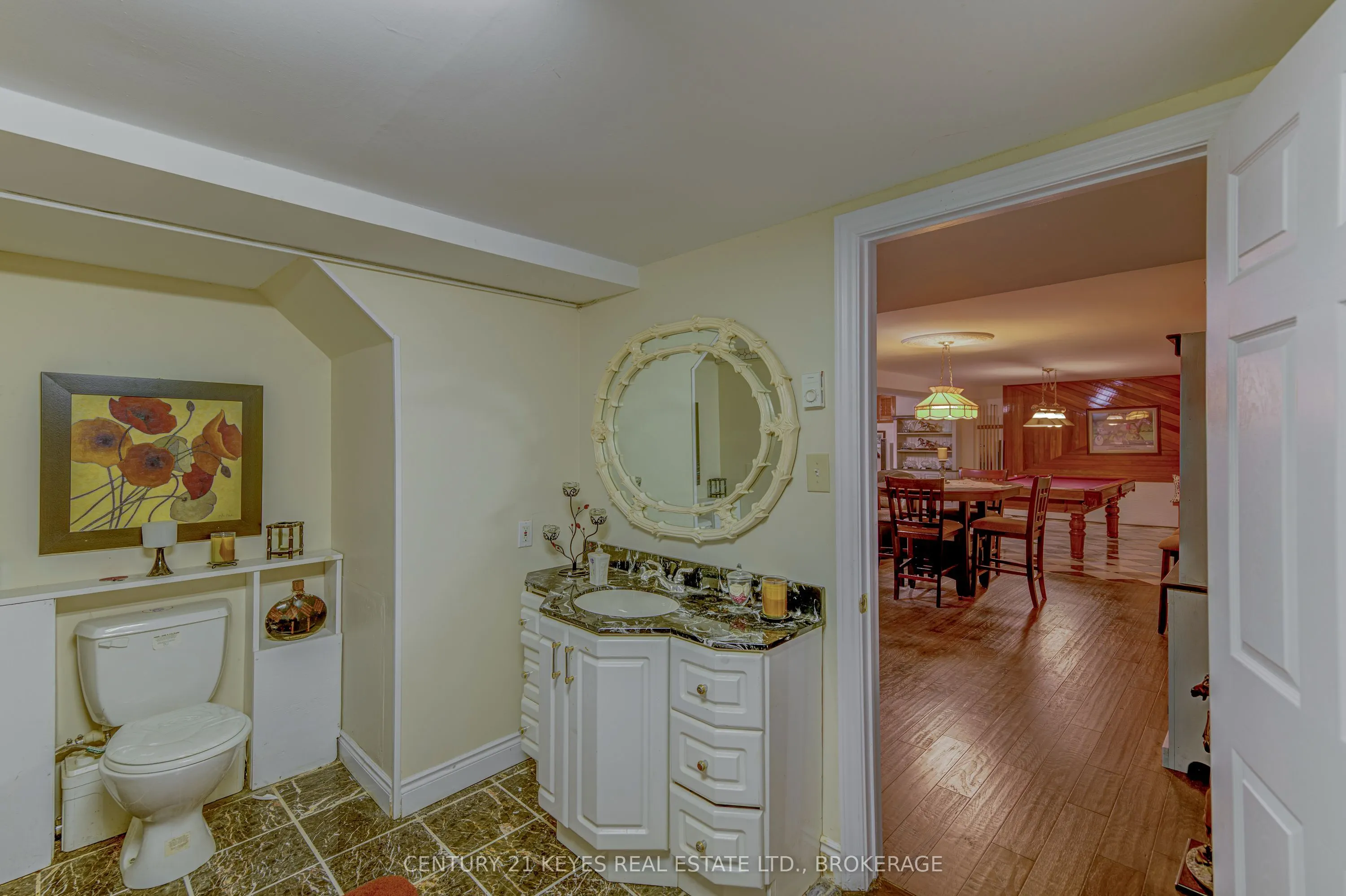 1254 Outlet Road