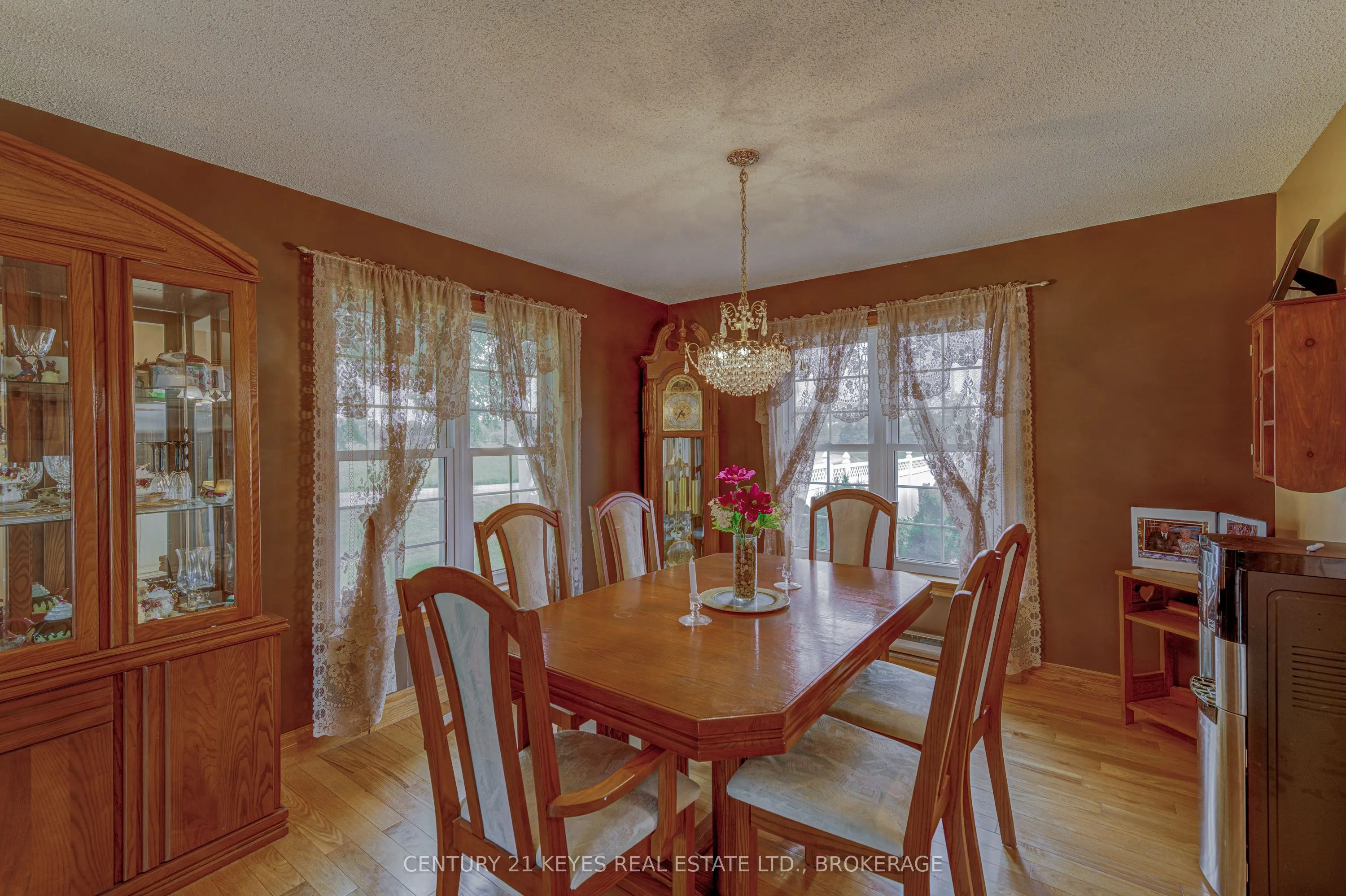 1254 Outlet Road