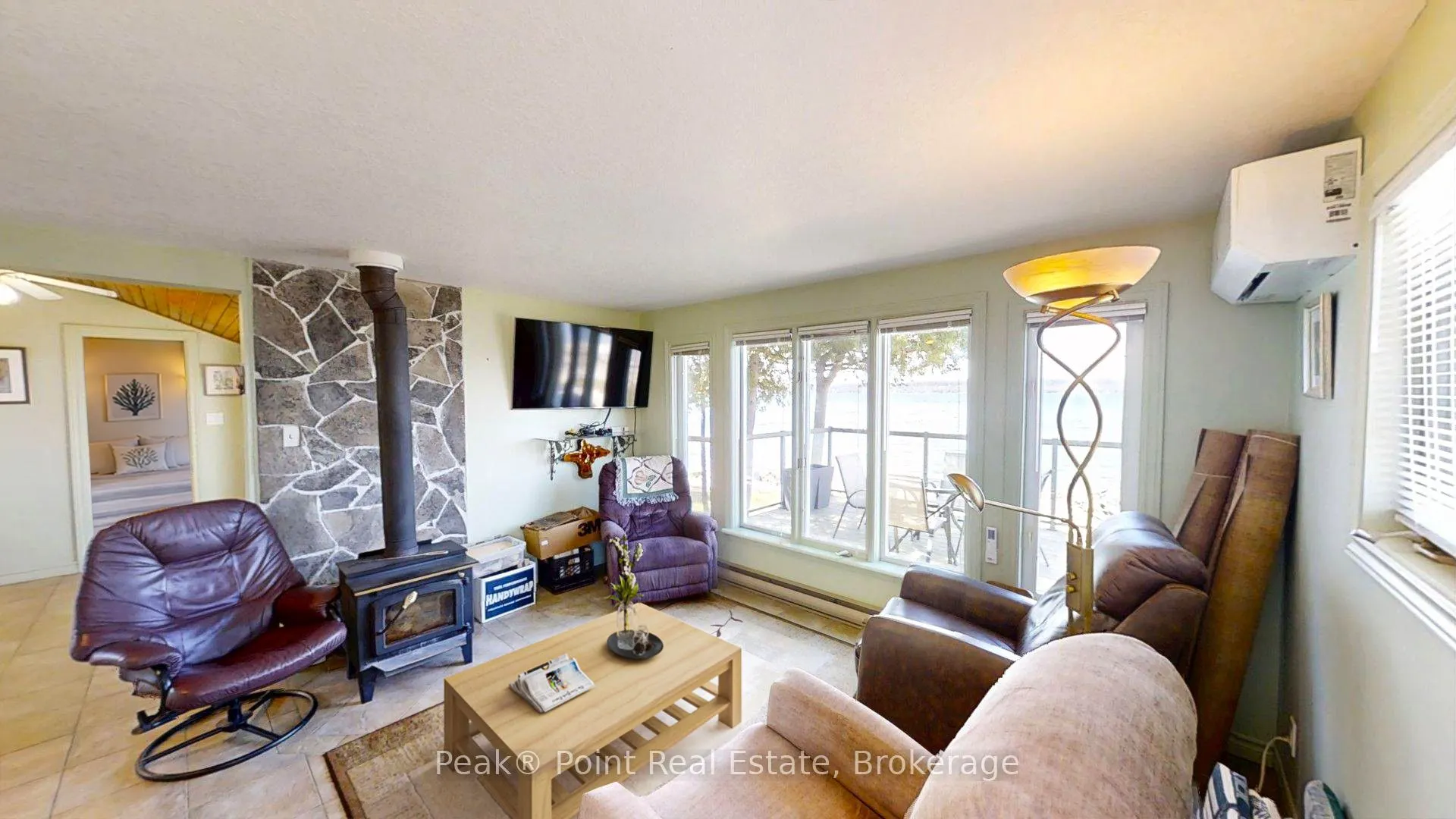 502233 Grey 1 Road