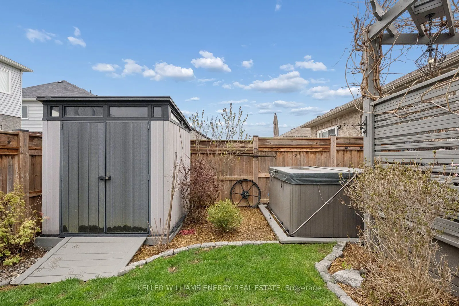 286 Morgan Street