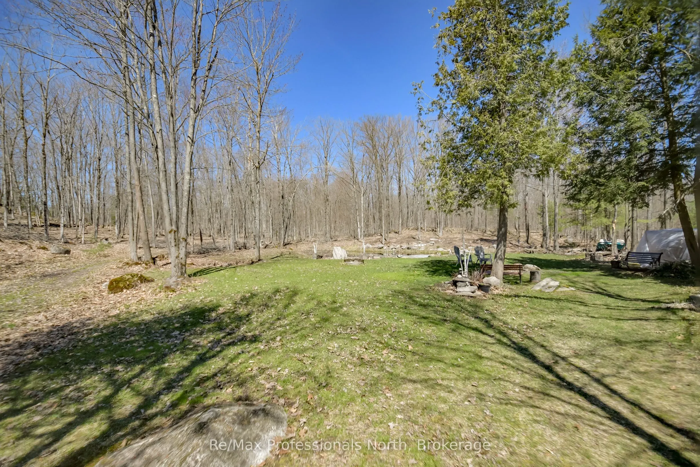 1017 BARLOCHAN Road