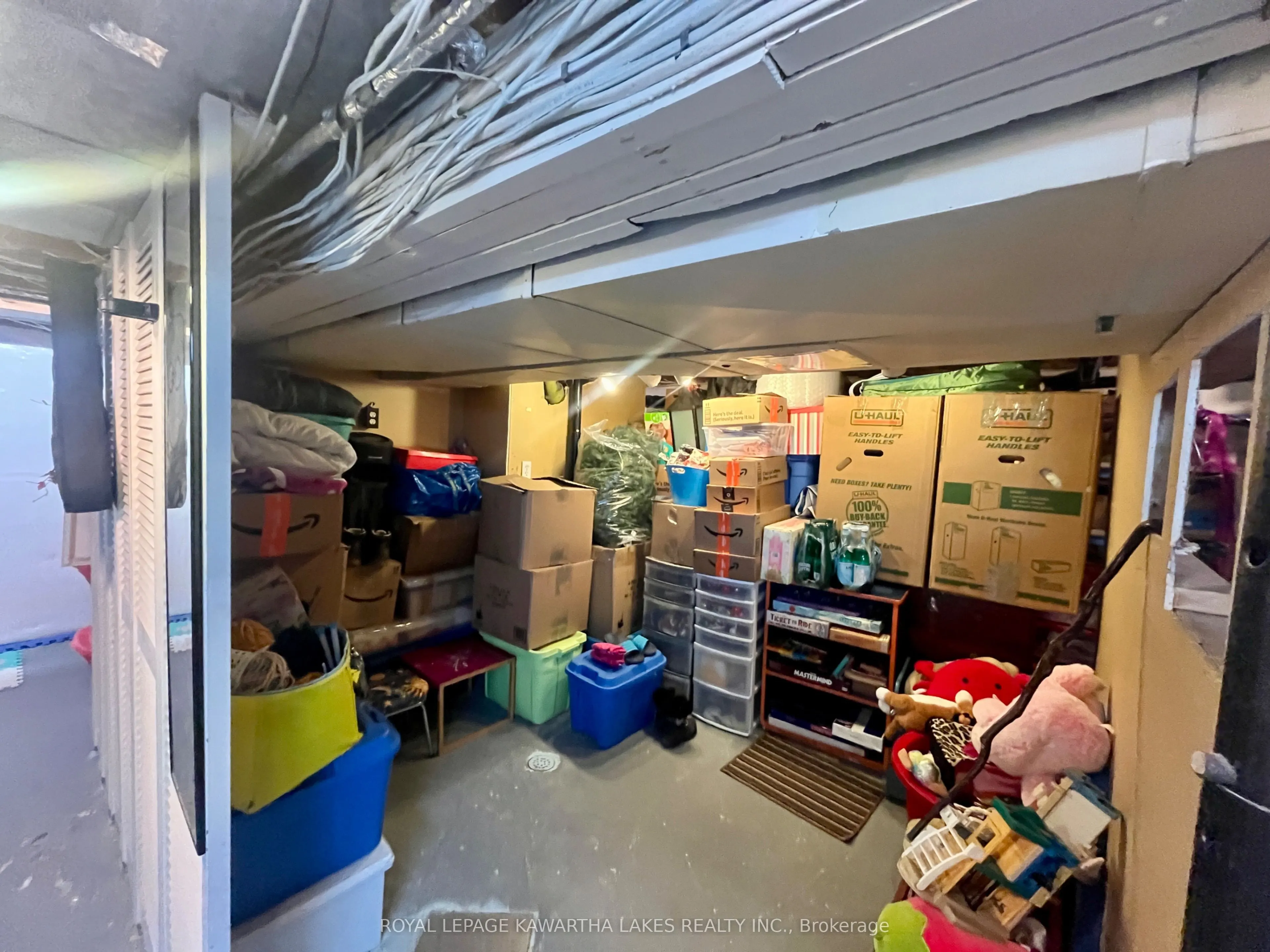 114 Colborne Street W
