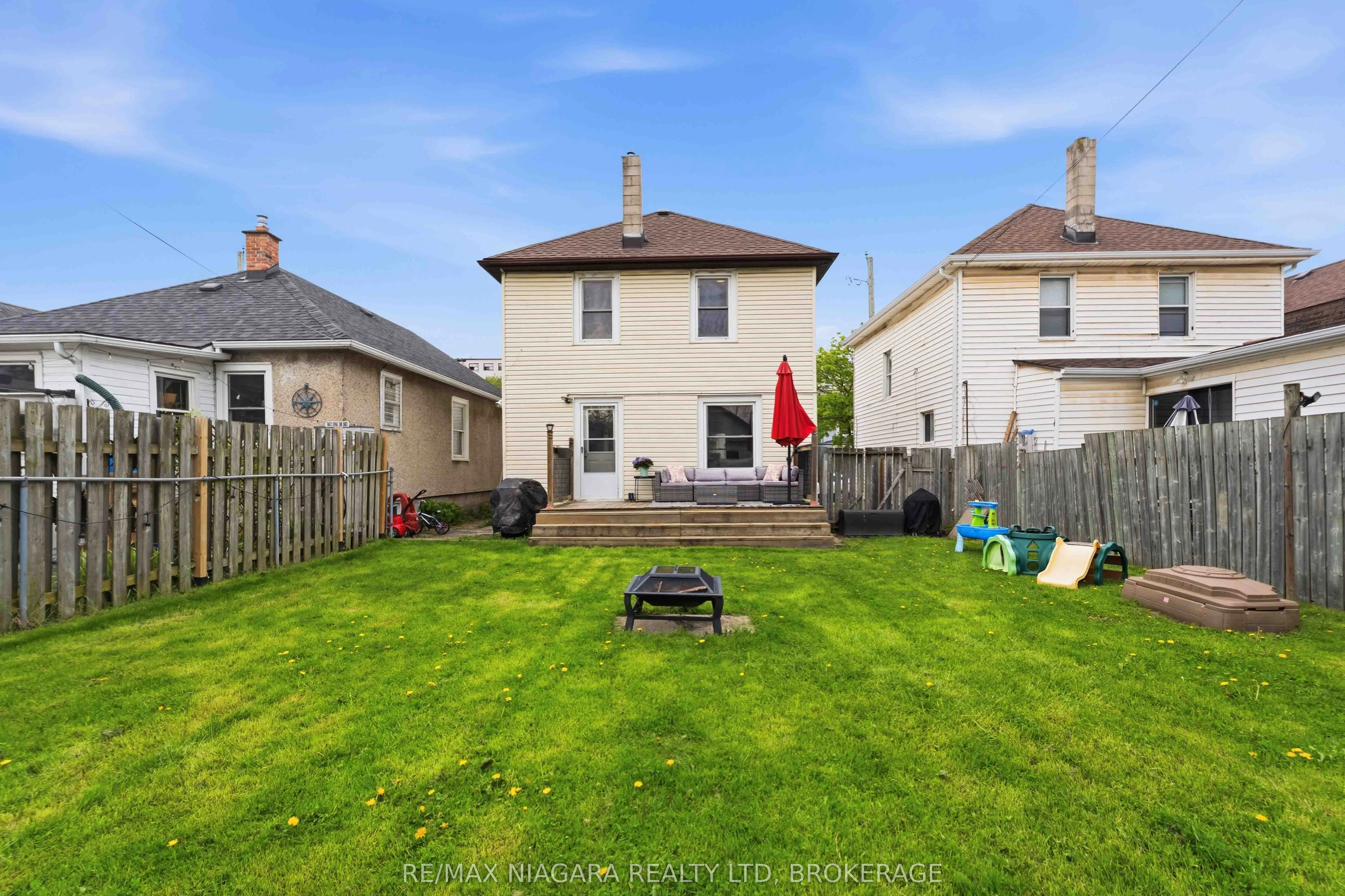 52 Berryman Avenue