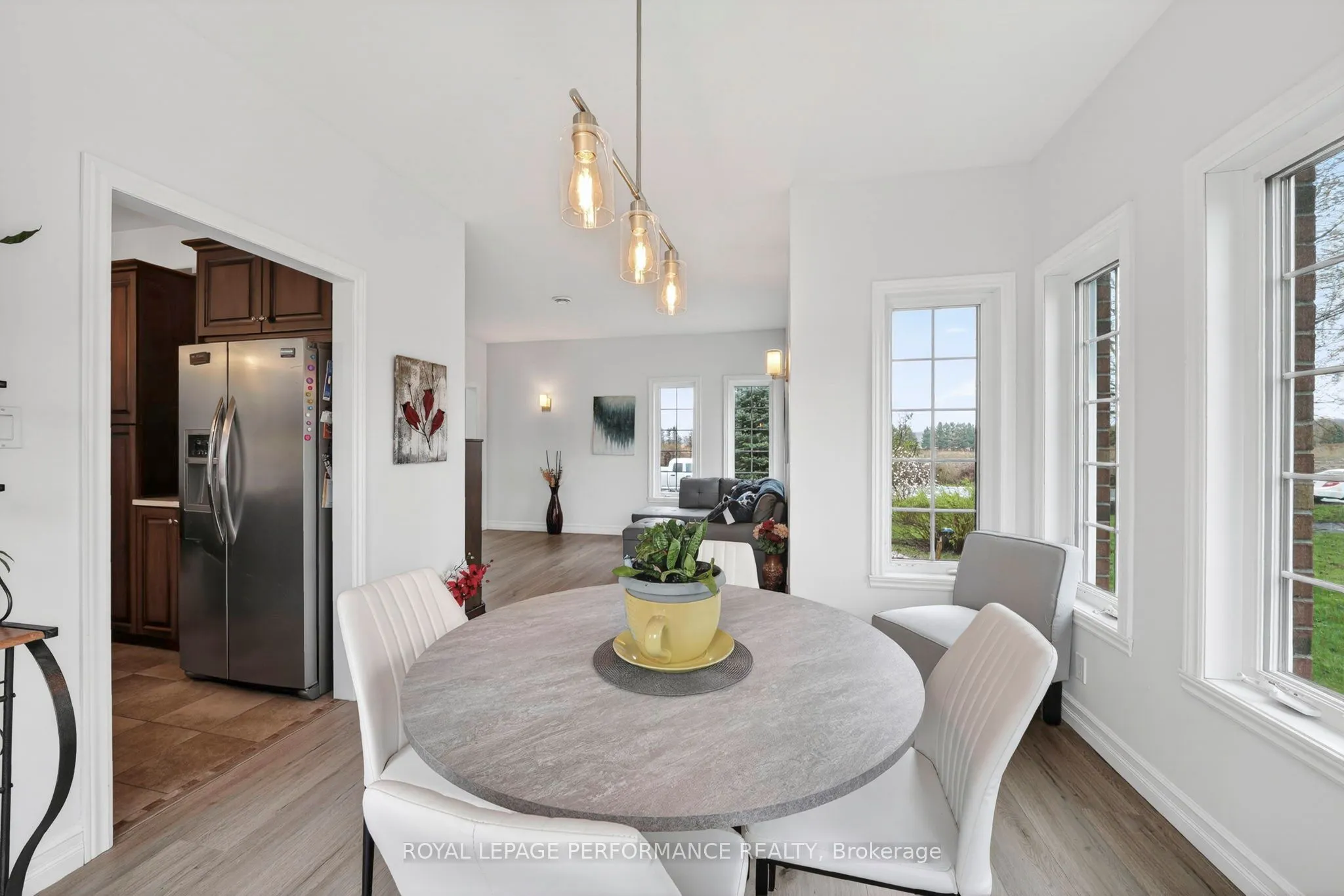 6218 Shannon Lane