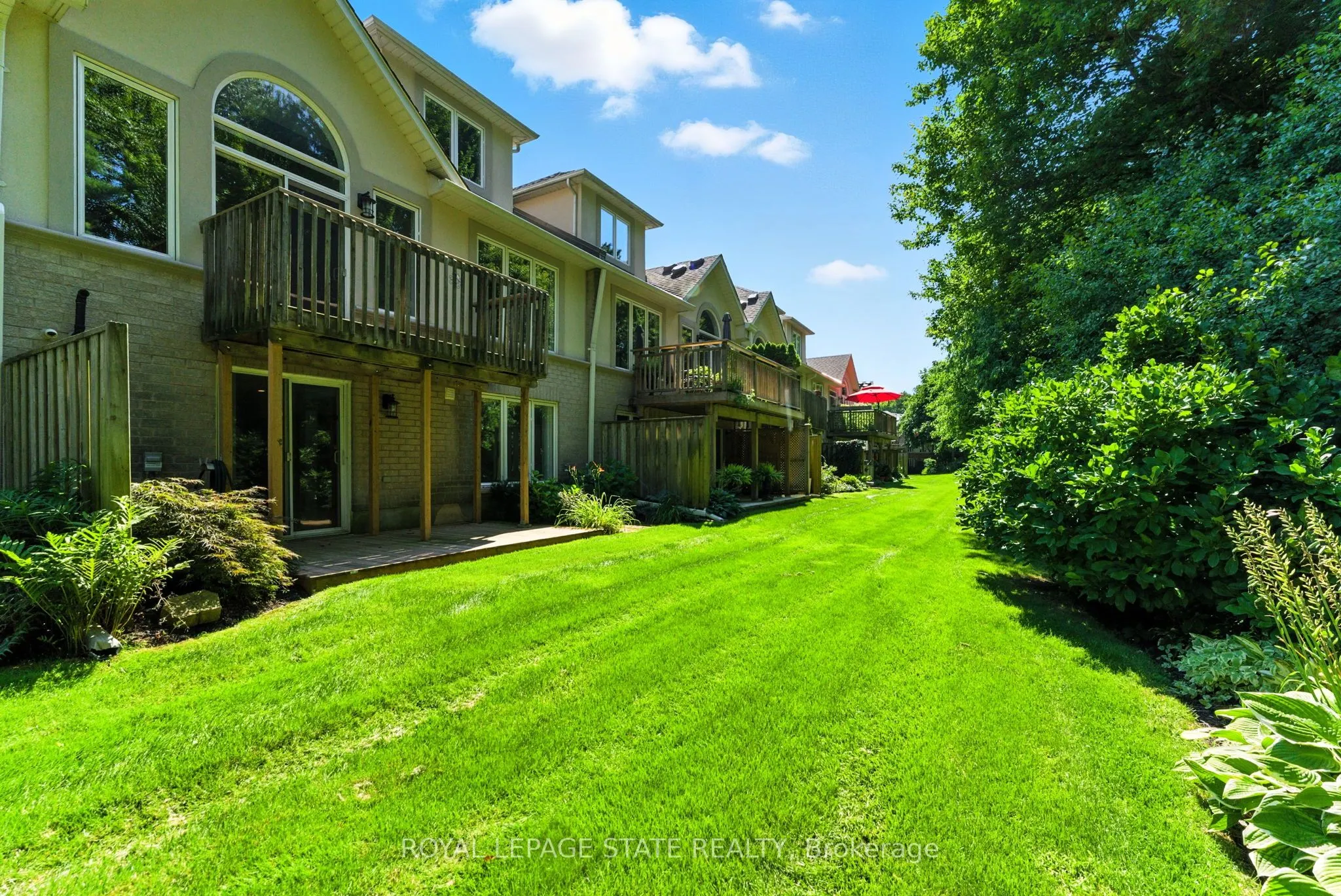 40 Wesleyan Court #6
