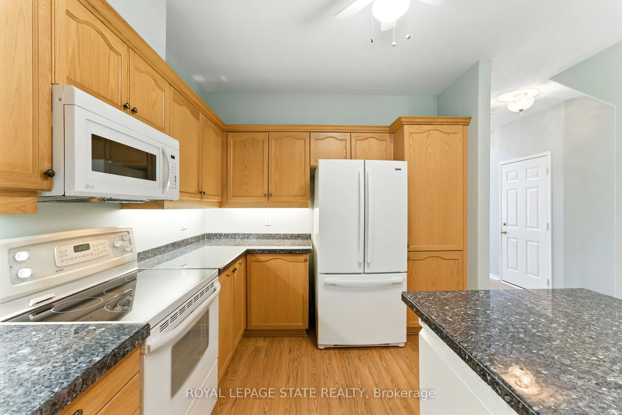 40 Wesleyan Court #6