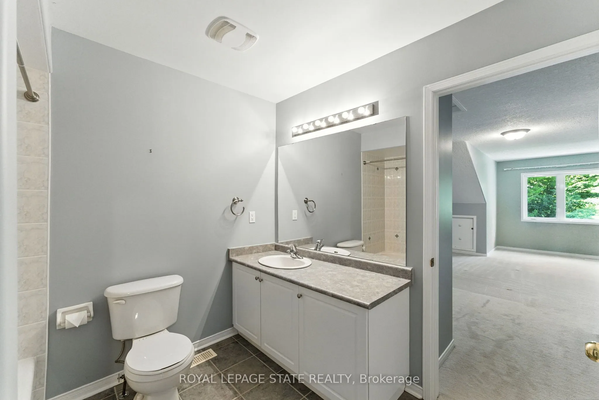 40 Wesleyan Court #6