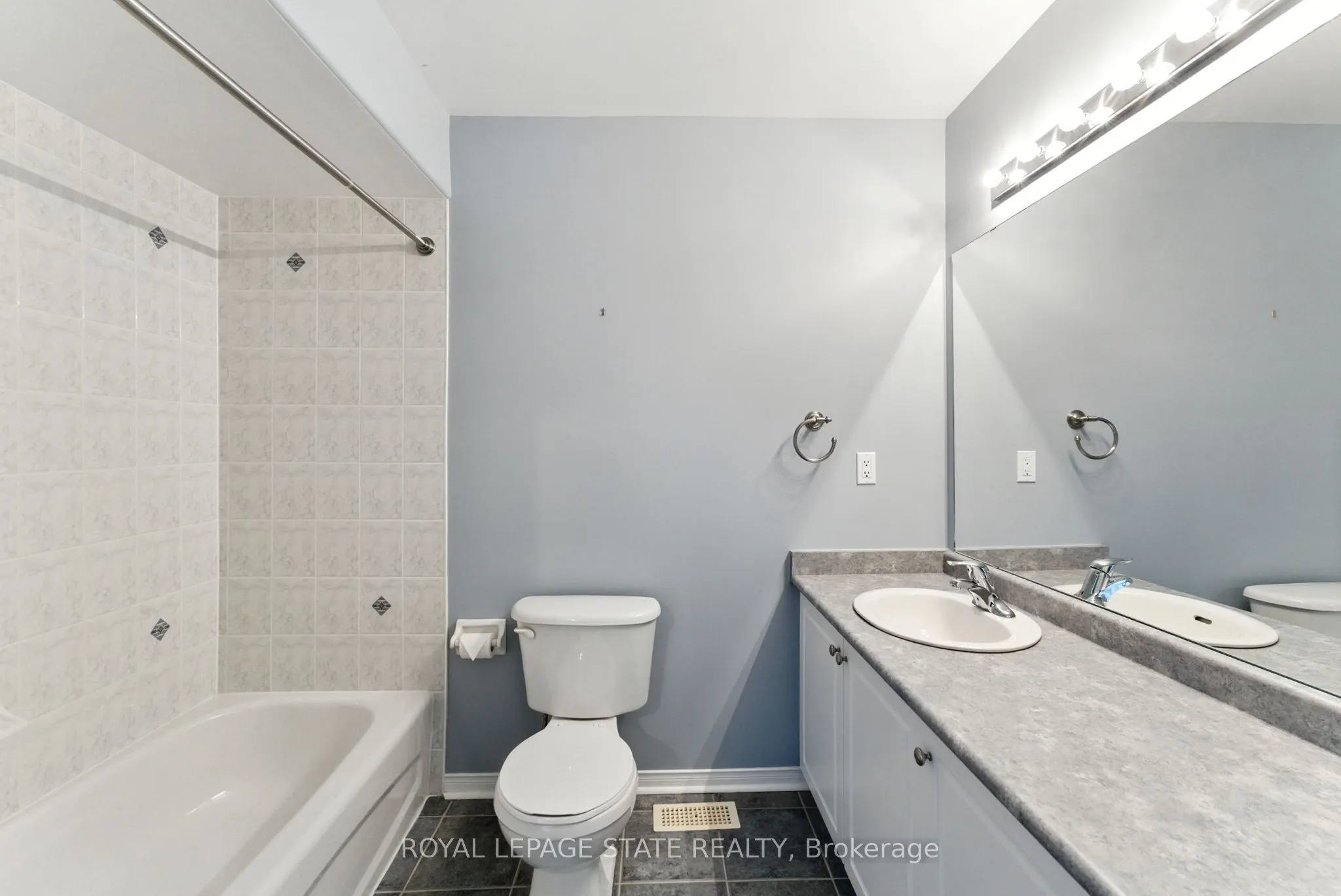 40 Wesleyan Court #6