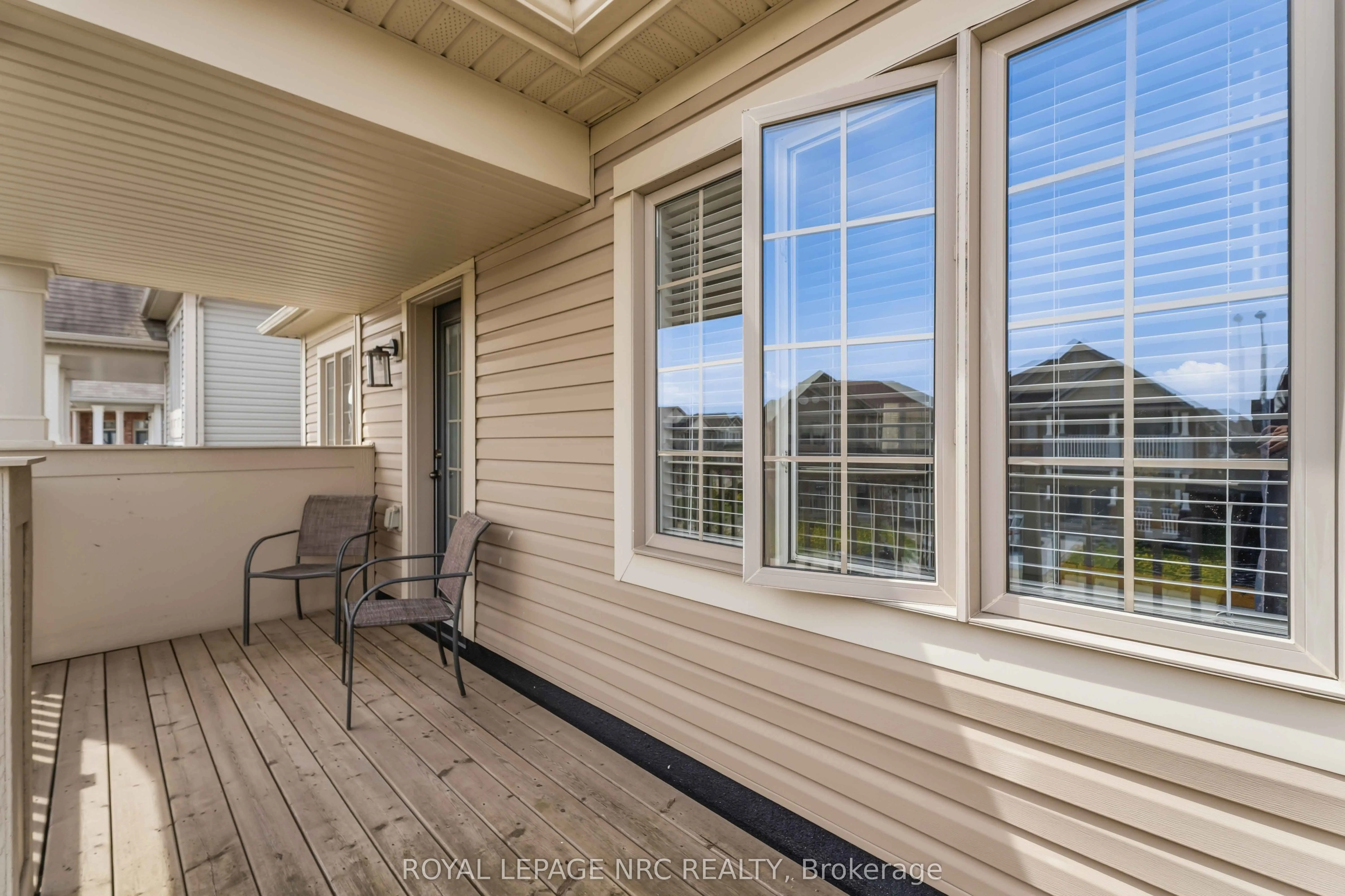 8769 Dogwood Crescent