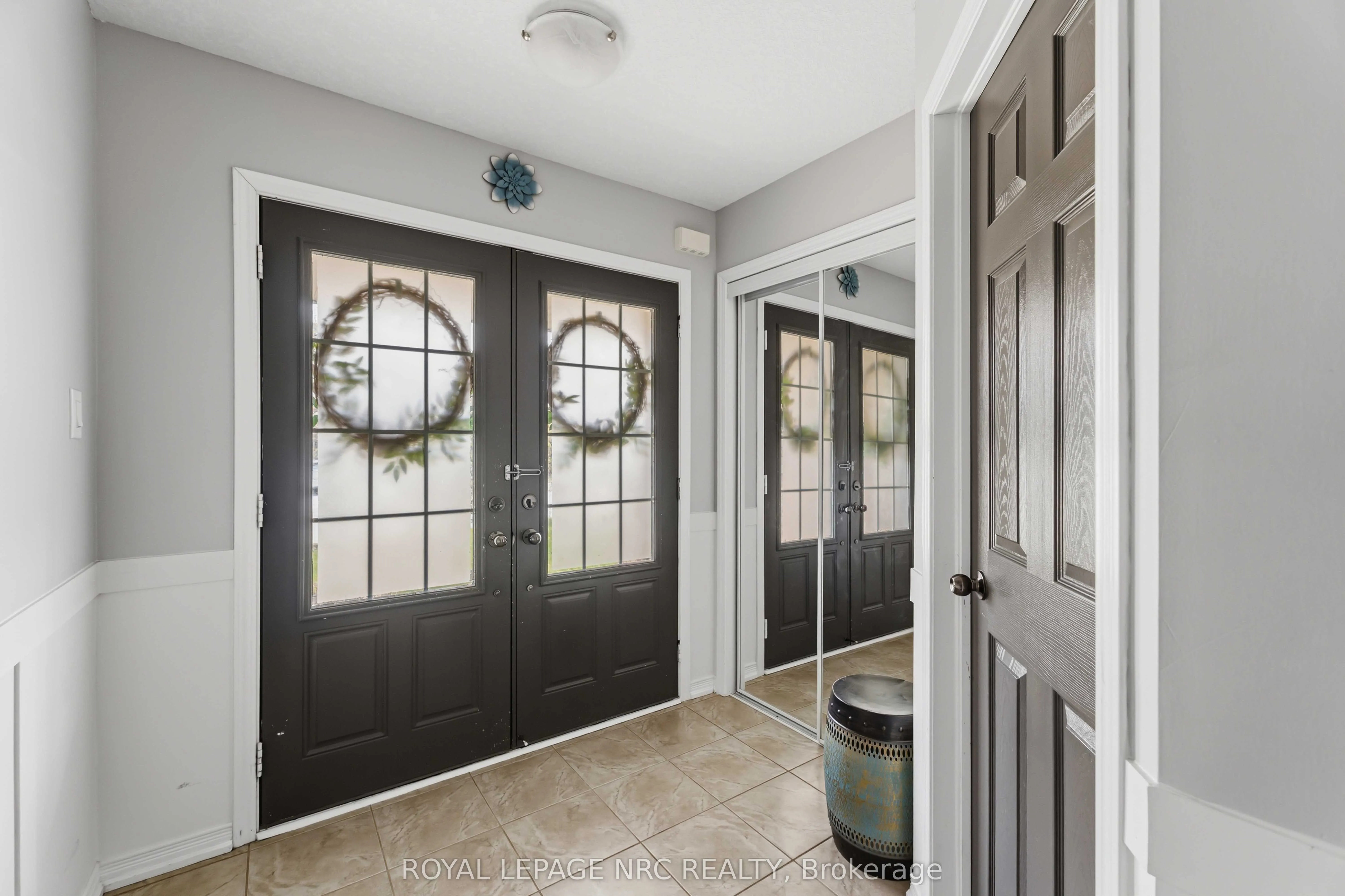 8769 Dogwood Crescent