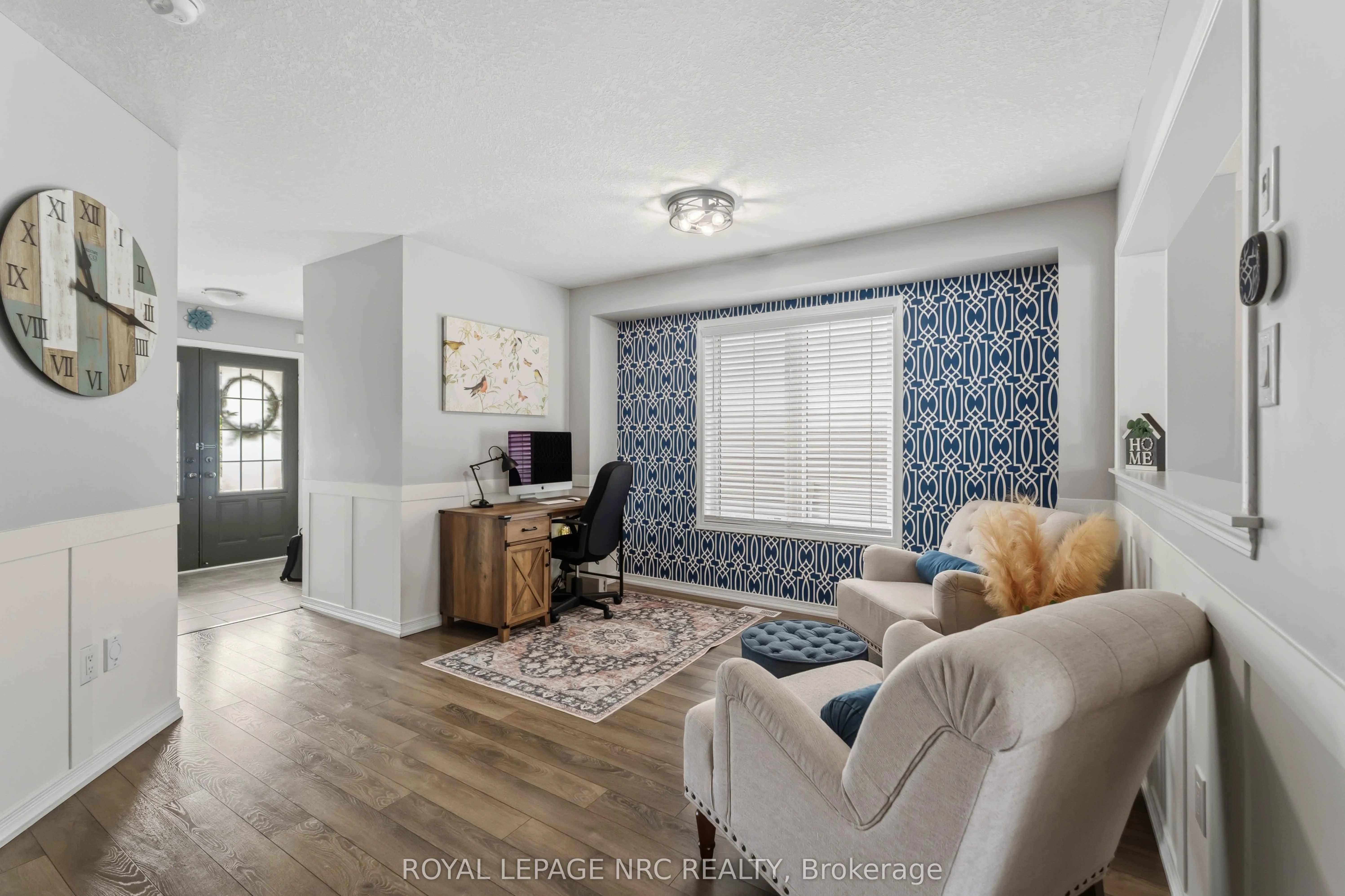 8769 Dogwood Crescent