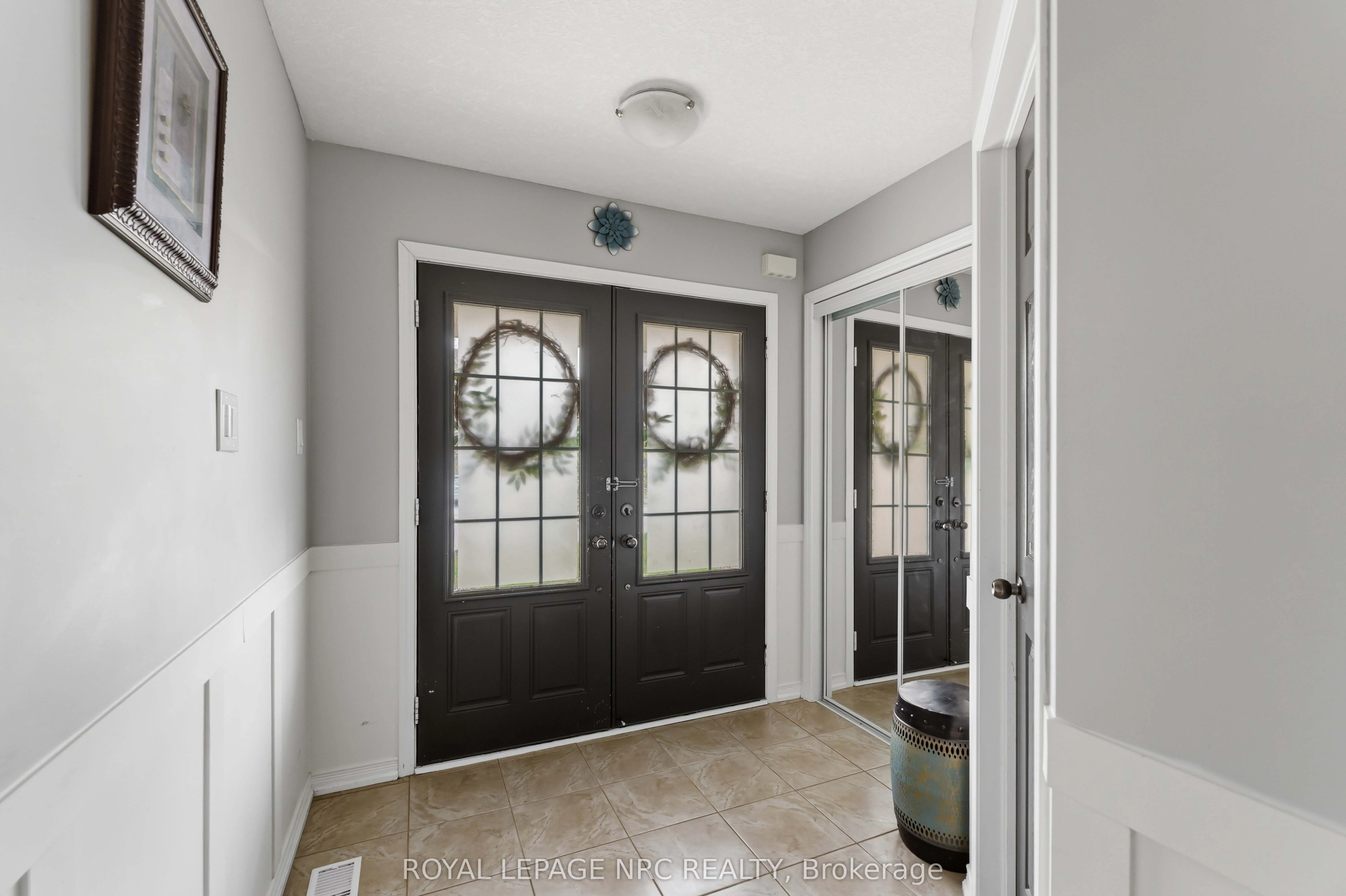 8769 Dogwood Crescent
