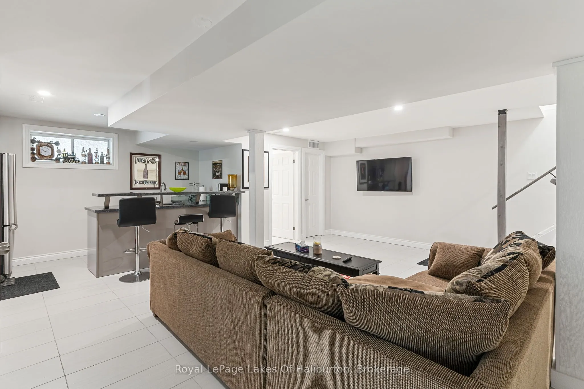 1033 Bayberry Lane