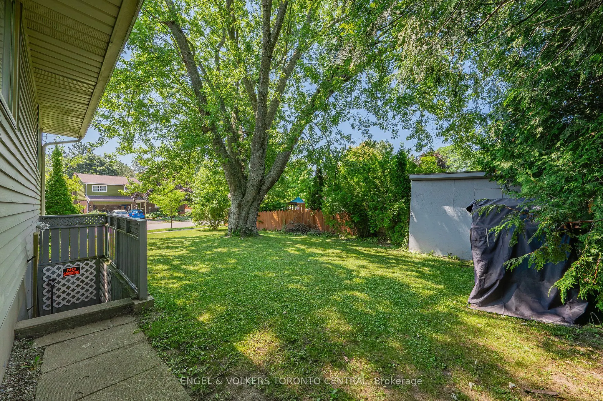 31 Mulberry Lane