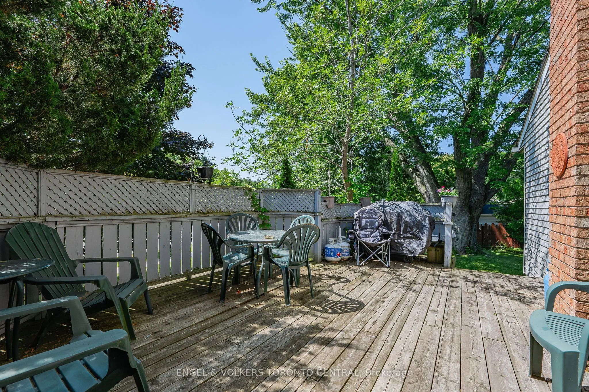 31 Mulberry Lane