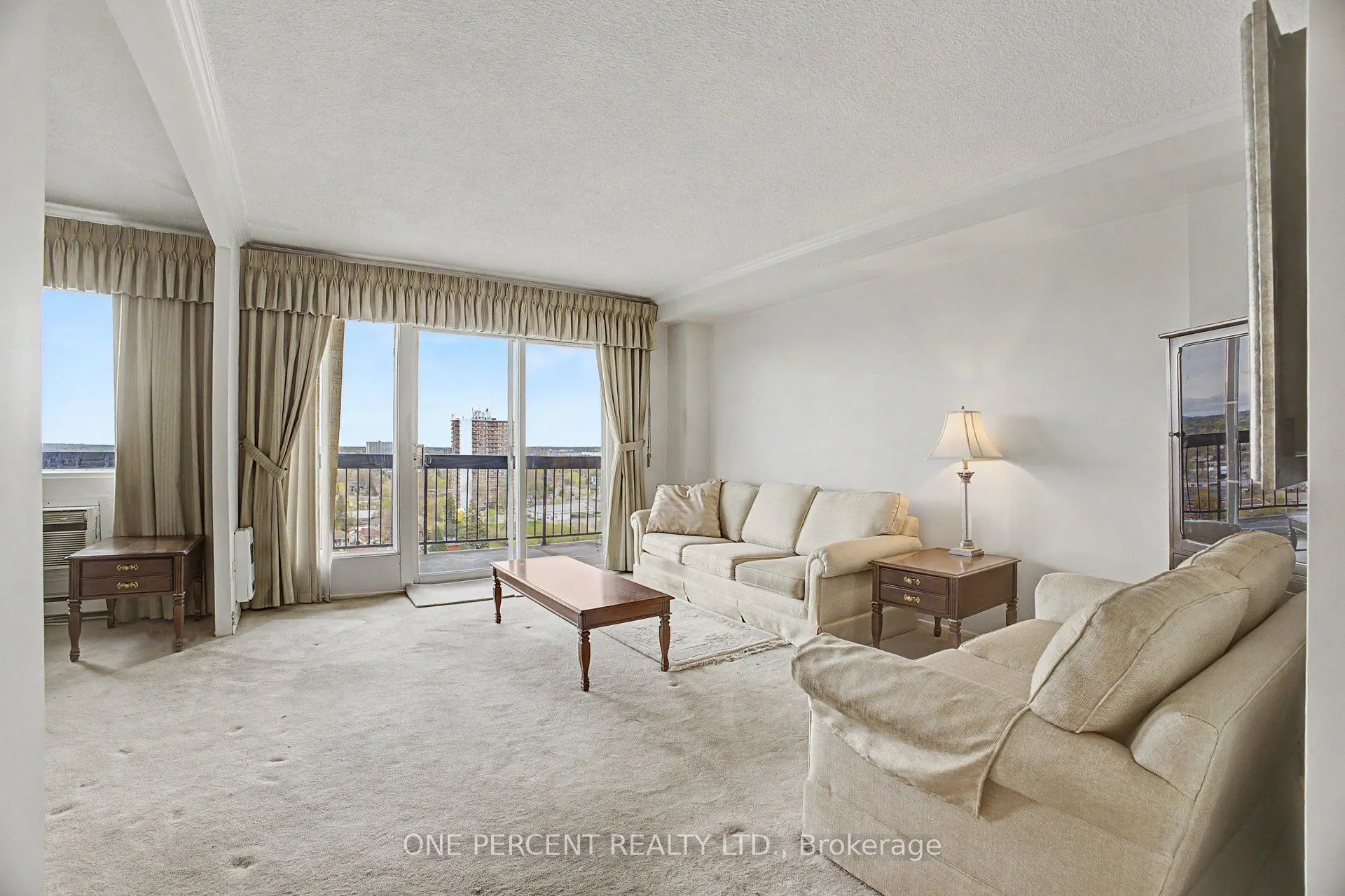 158B McArthur Avenue #1807