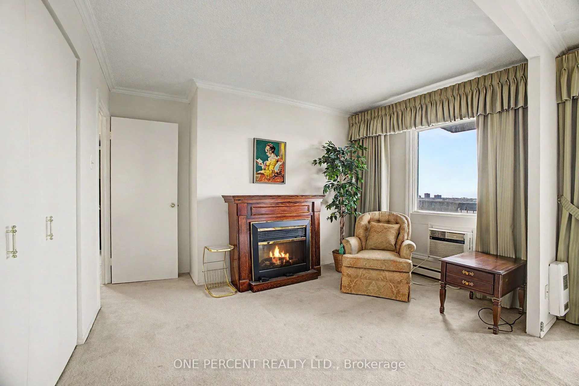 158B McArthur Avenue #1807