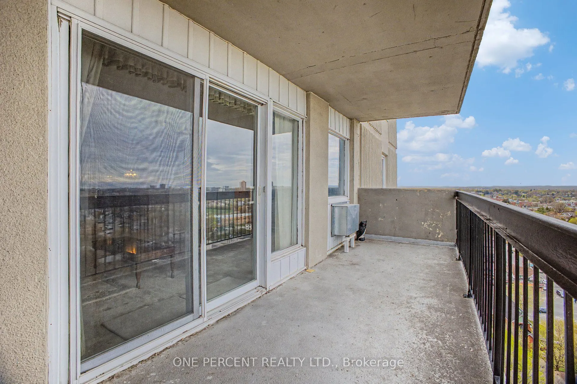 158B McArthur Avenue #1807