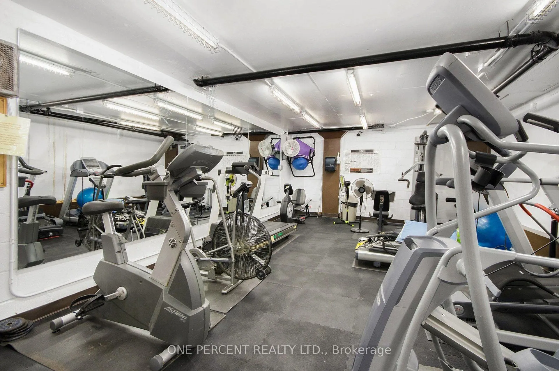 158B McArthur Avenue #1807