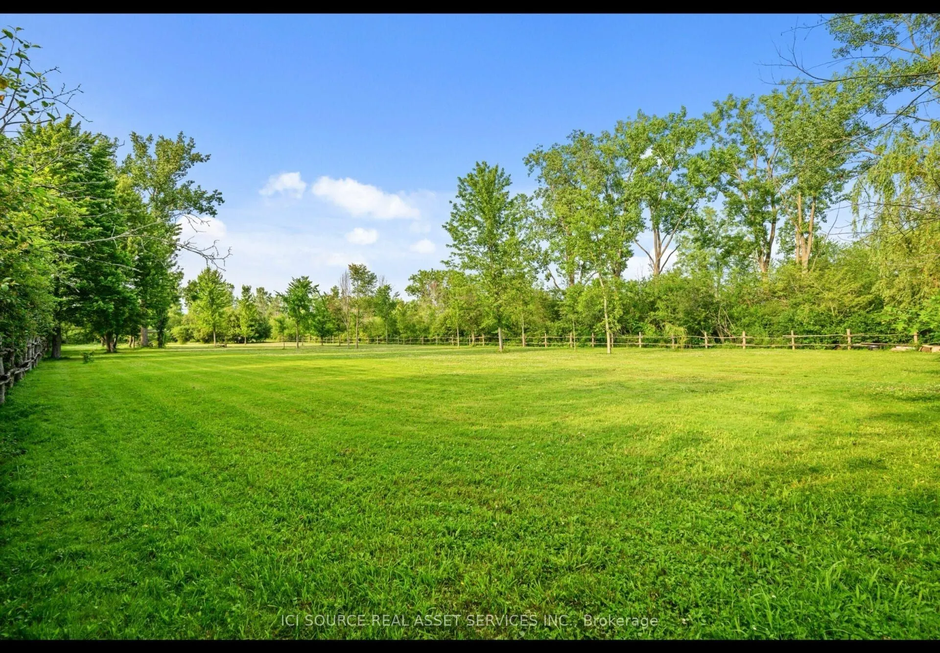 880 Edgemere Road