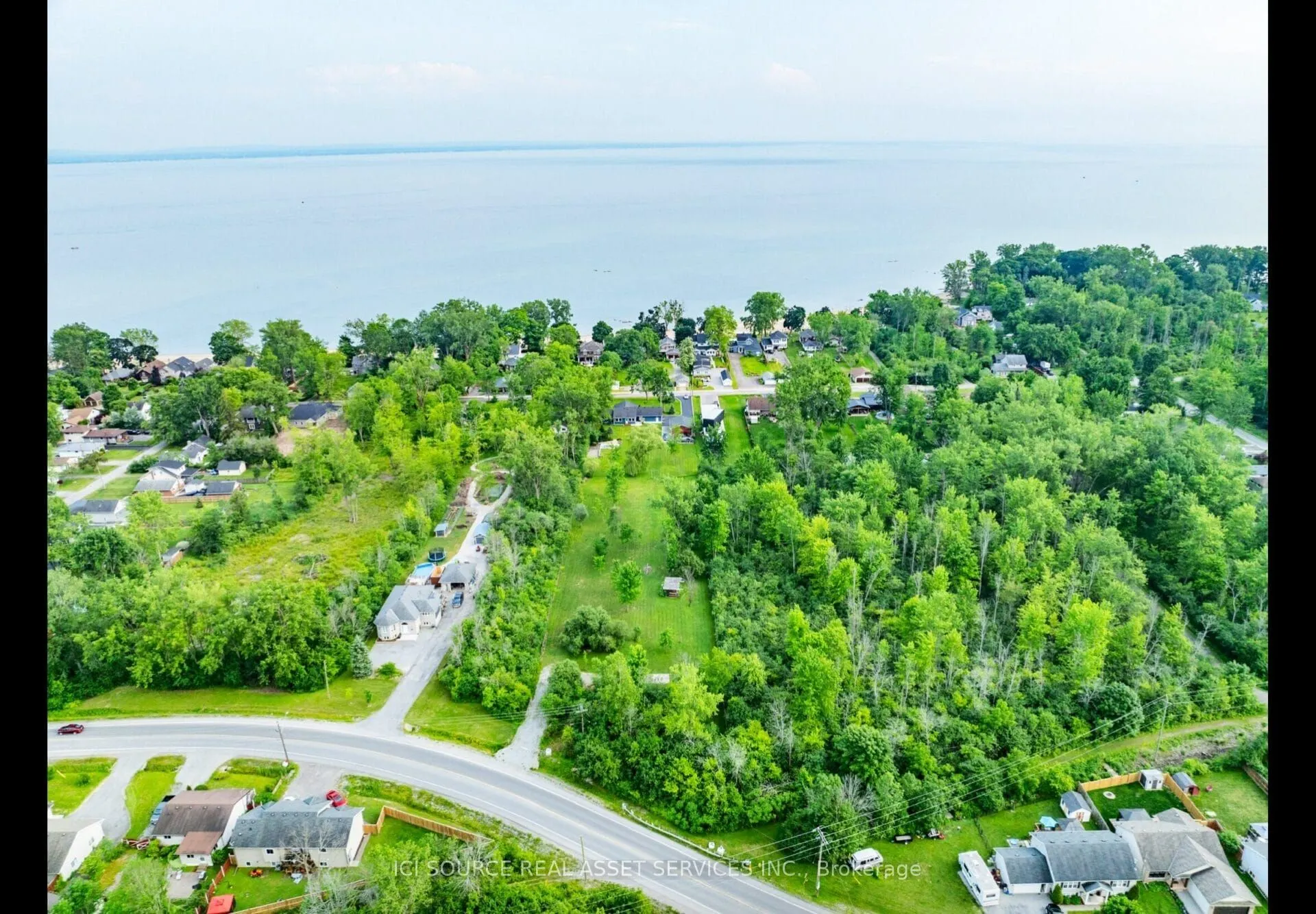 880 Edgemere Road