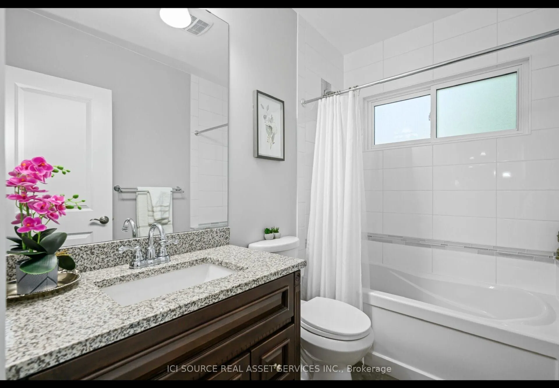 880 Edgemere Road