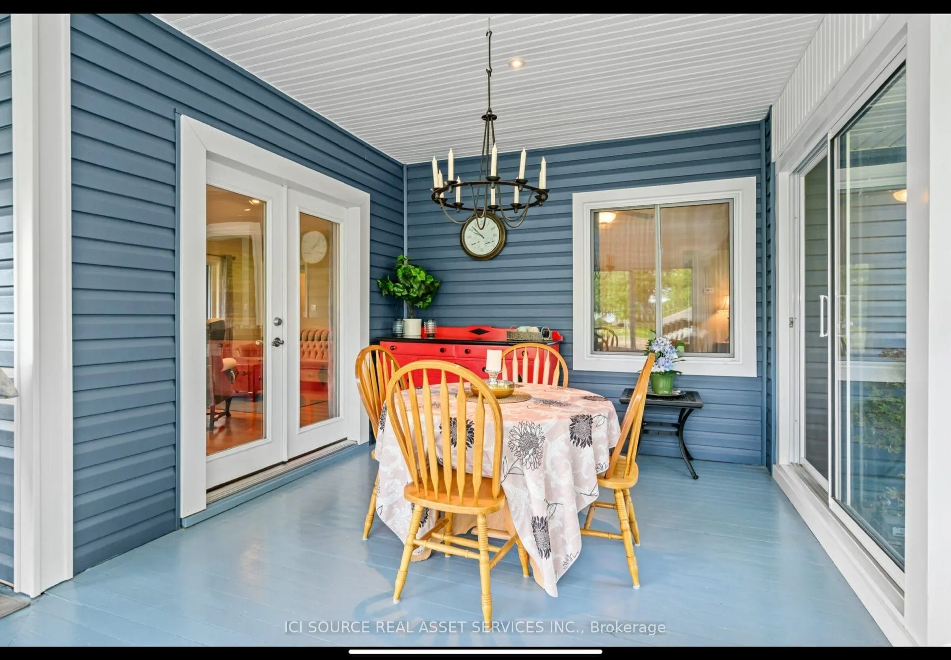 880 Edgemere Road