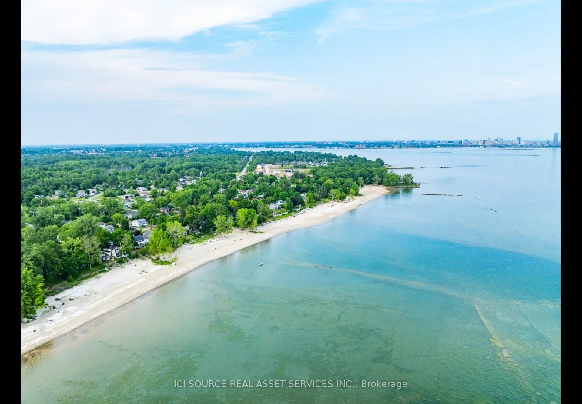 880 Edgemere Road