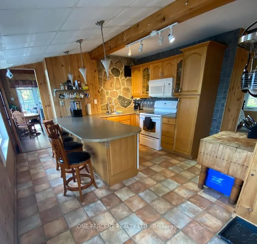 1260 Winders Bay Road