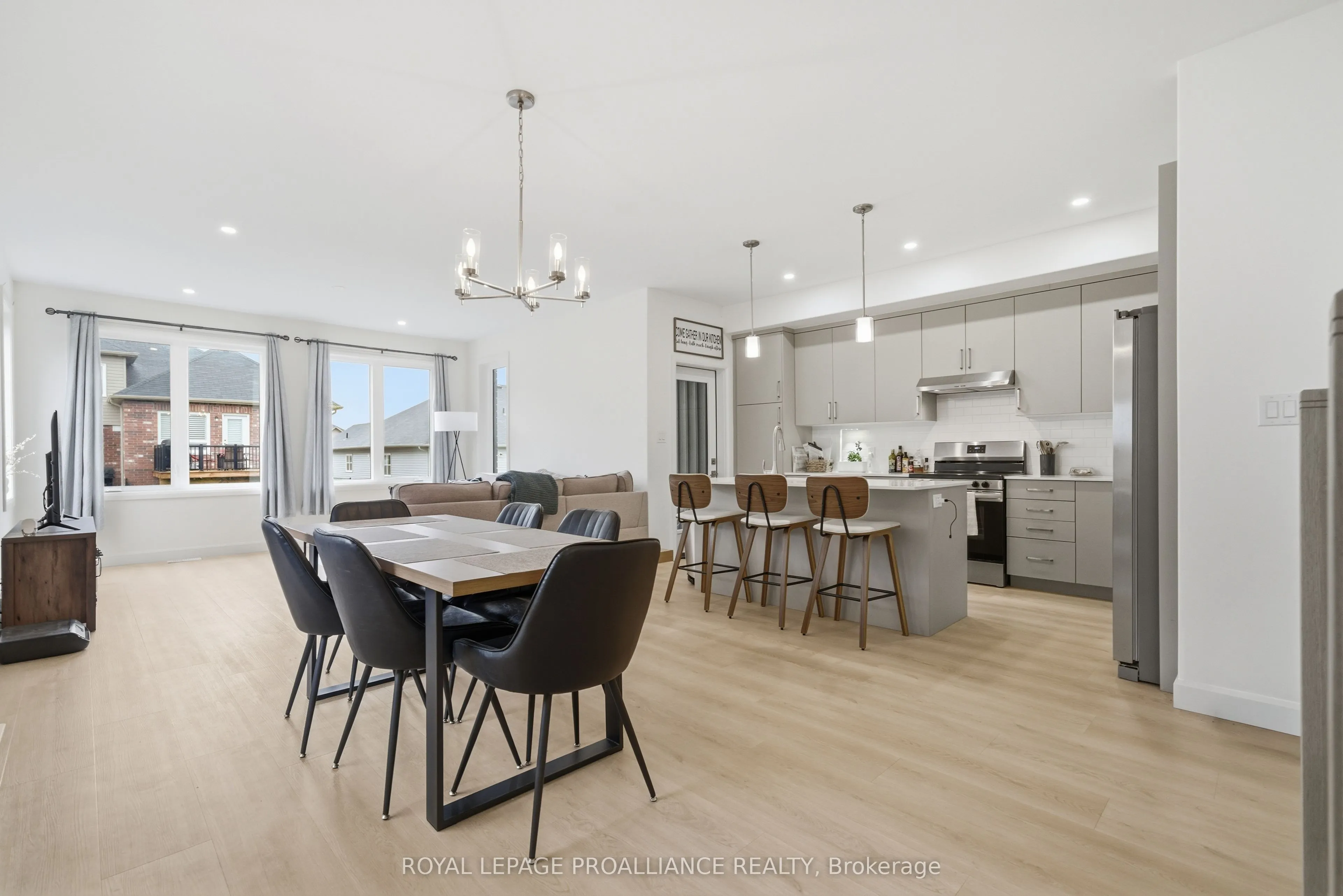 11 Ambrosia Way