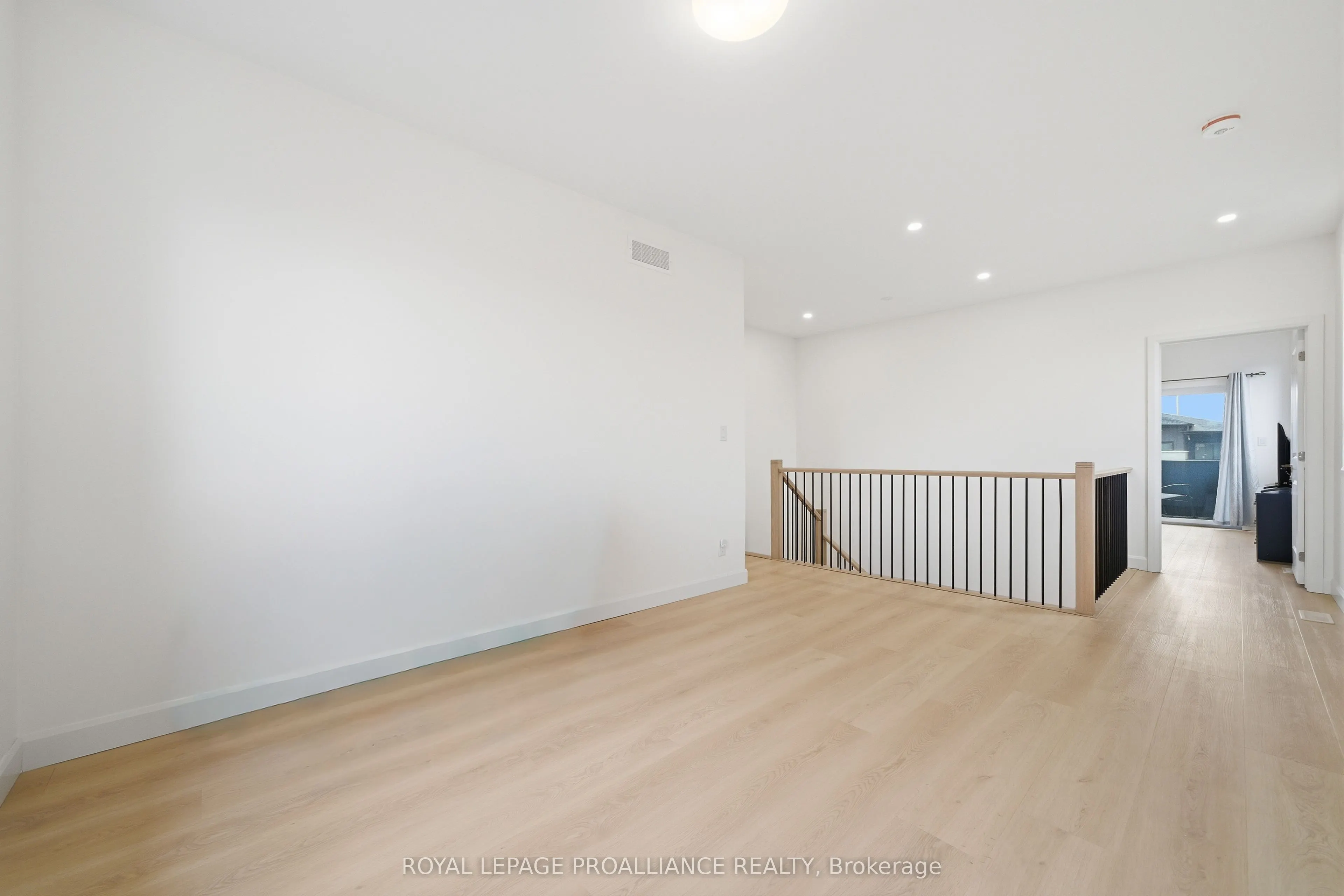 11 Ambrosia Way