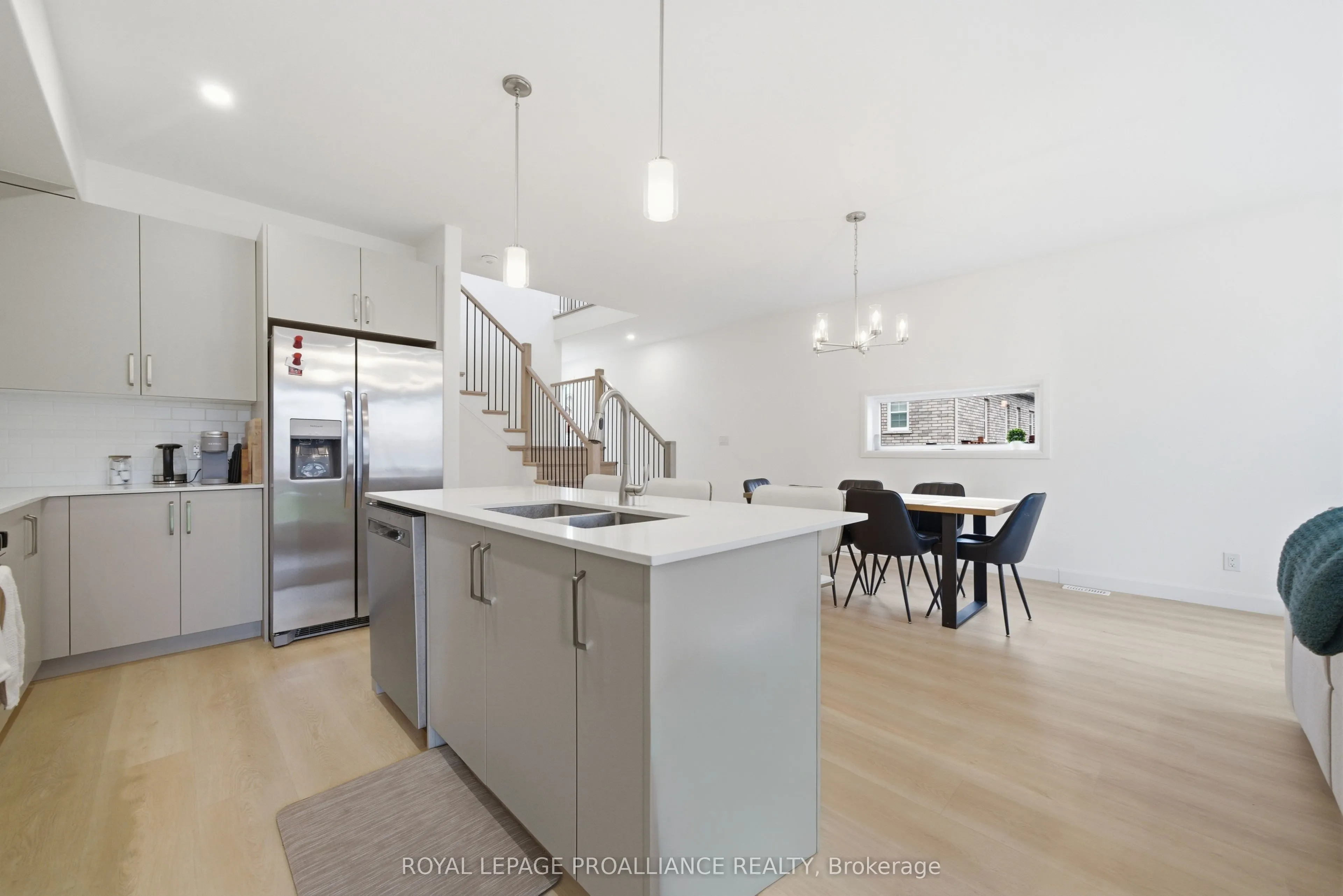 11 Ambrosia Way