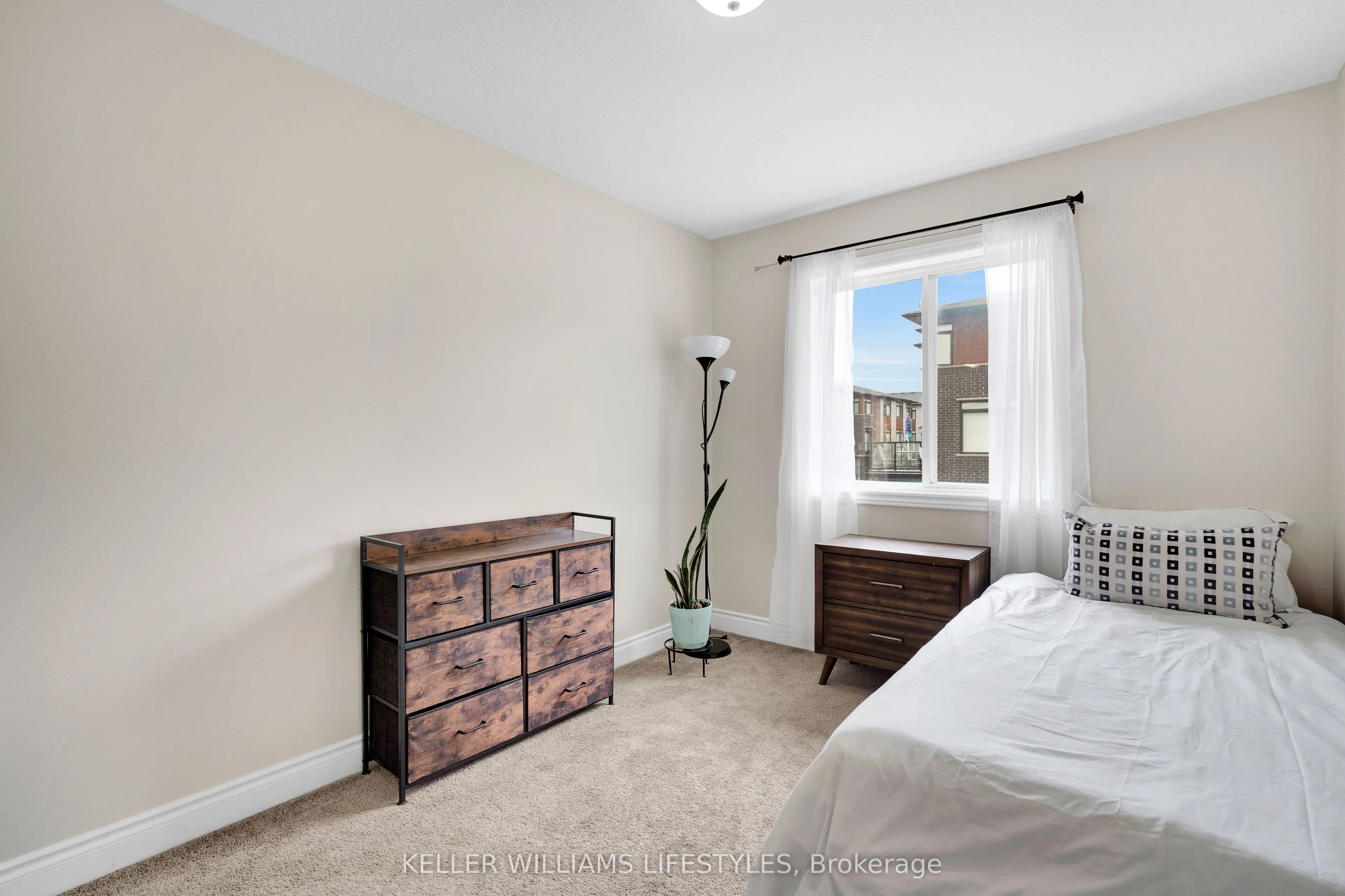 3270 Singleton Avenue #18